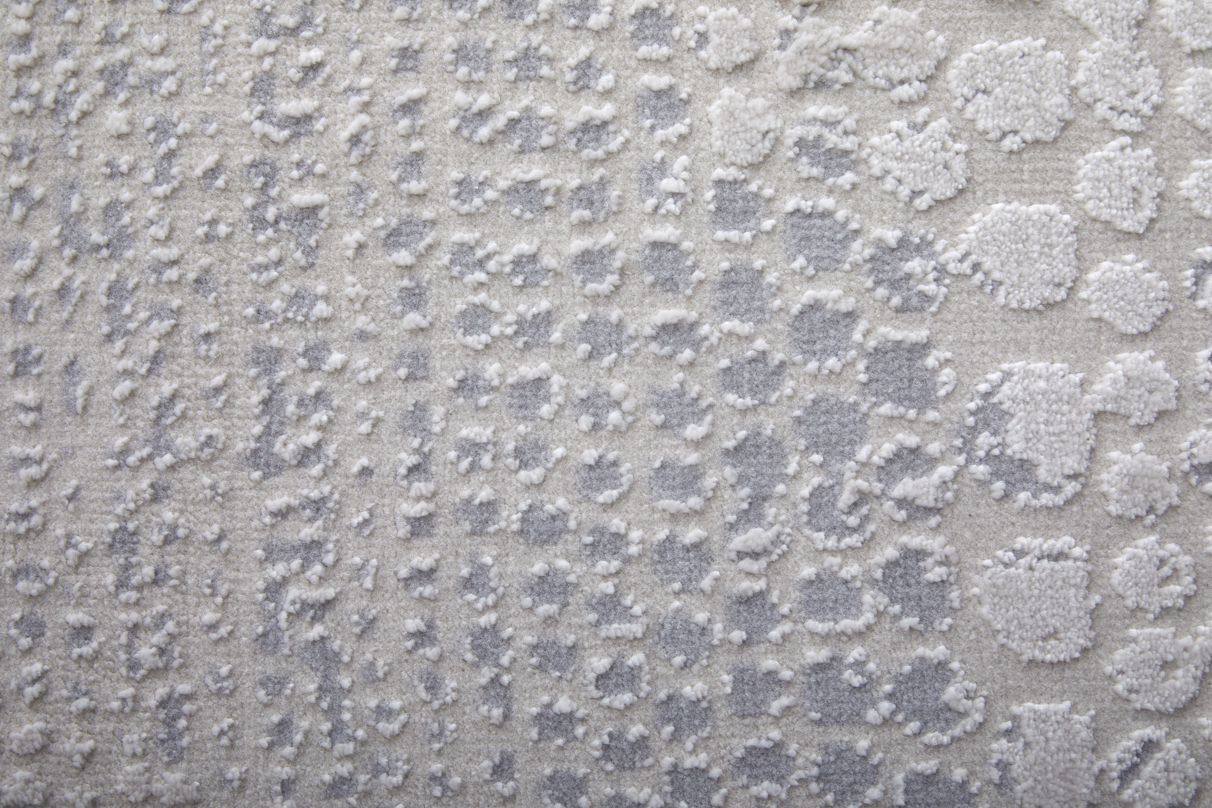 Prasad Modern Distressed - Ivory/Silver/Gray Area Rug