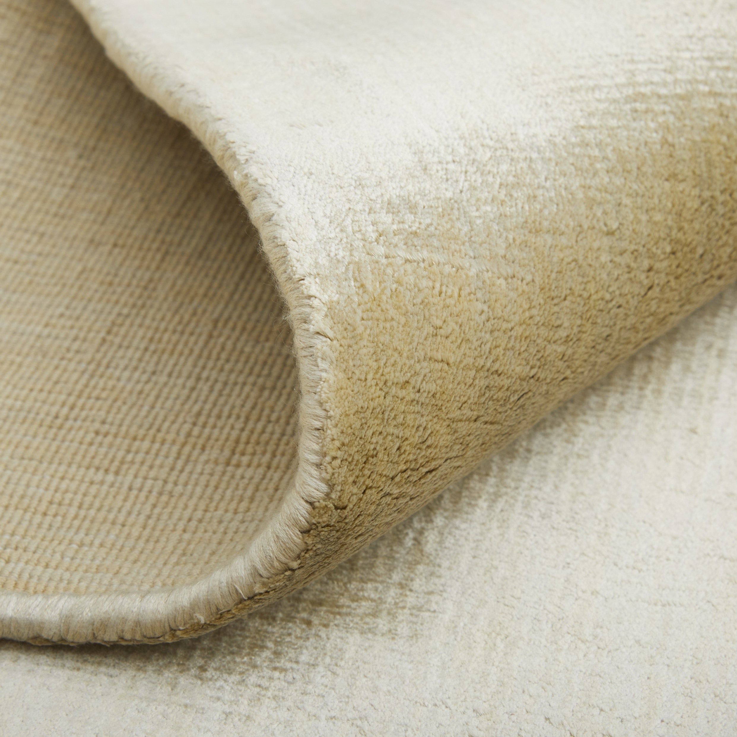 Marlowe Modern Chevron - Tan/Blue