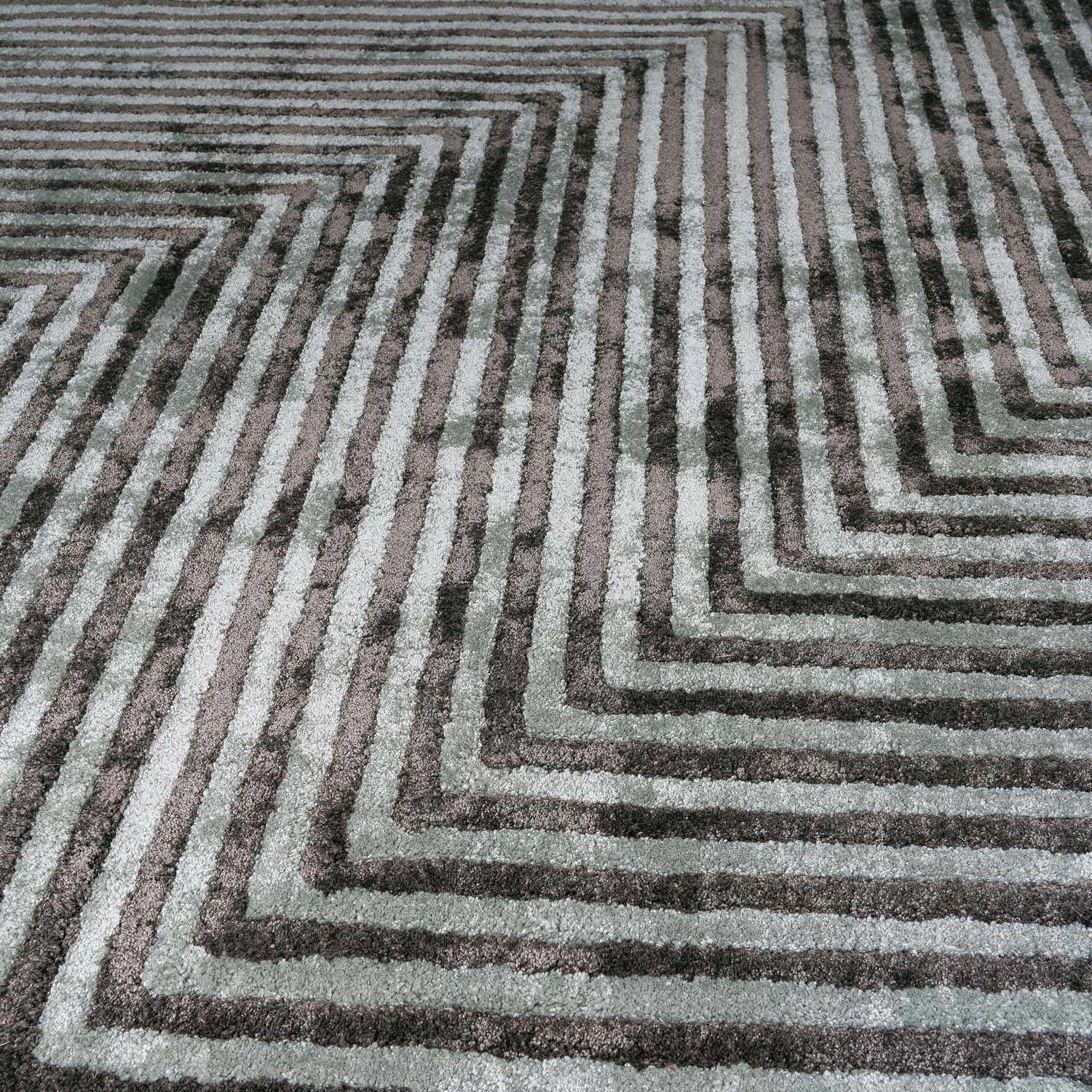 Chelsea Viscose Rug