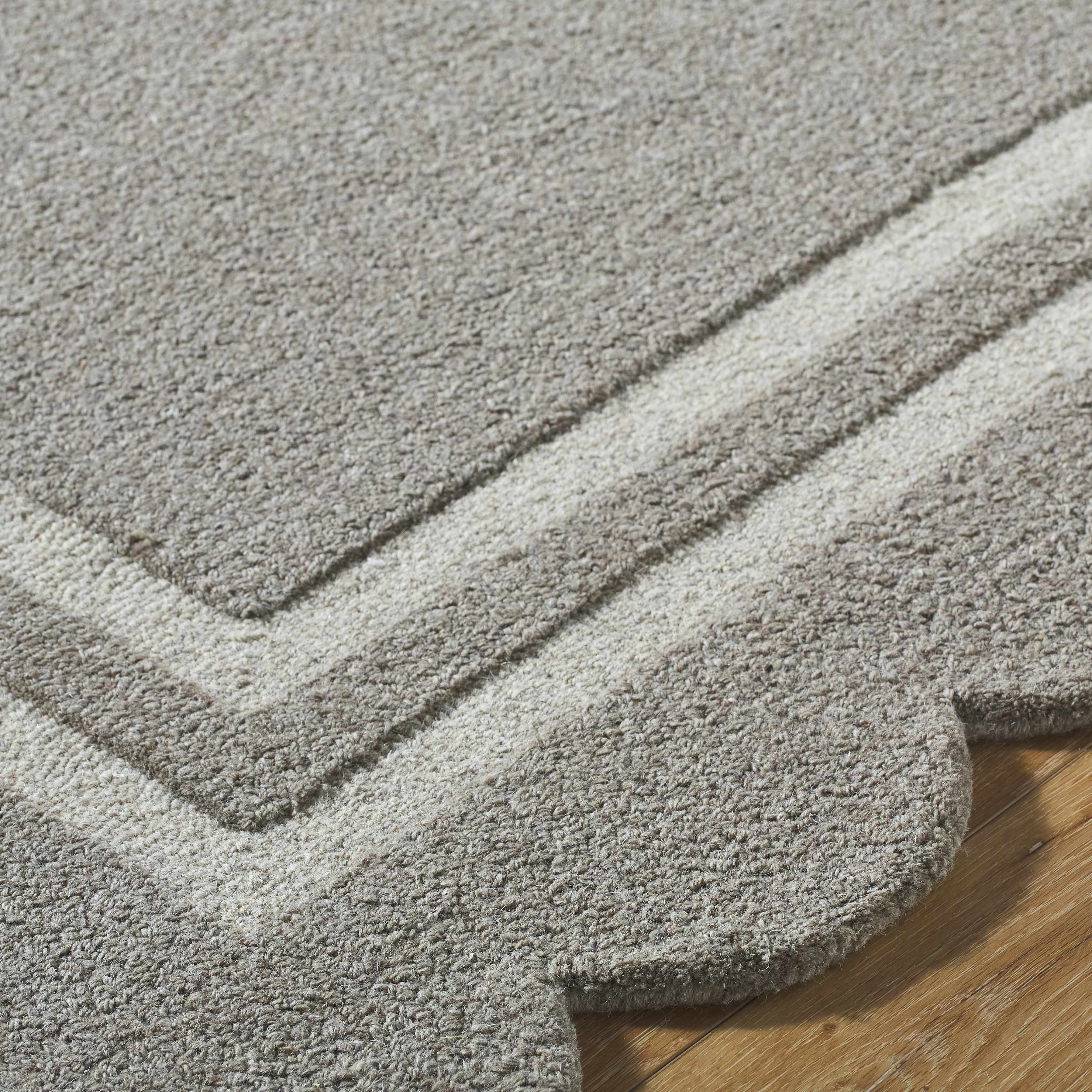 Heir Area Rug