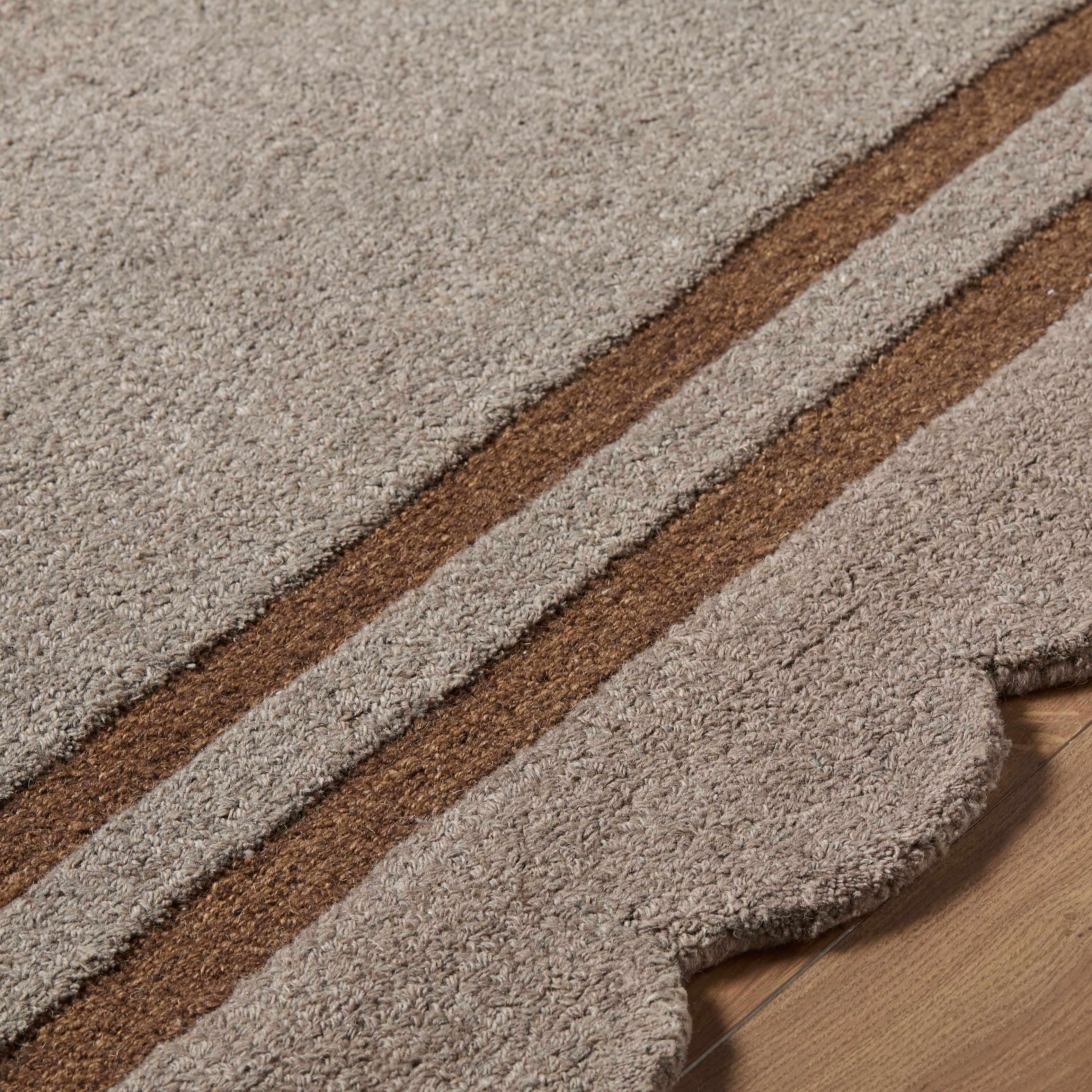 Heir Area Rug