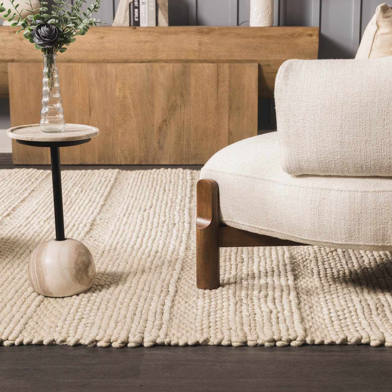 The Hanlontown Wool Rug