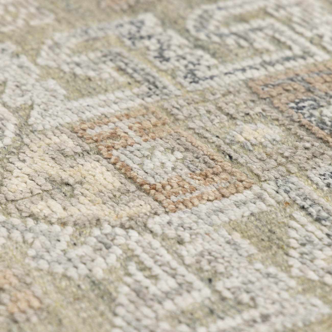 Ninoy Hand Knotted Luxury Wool Rug