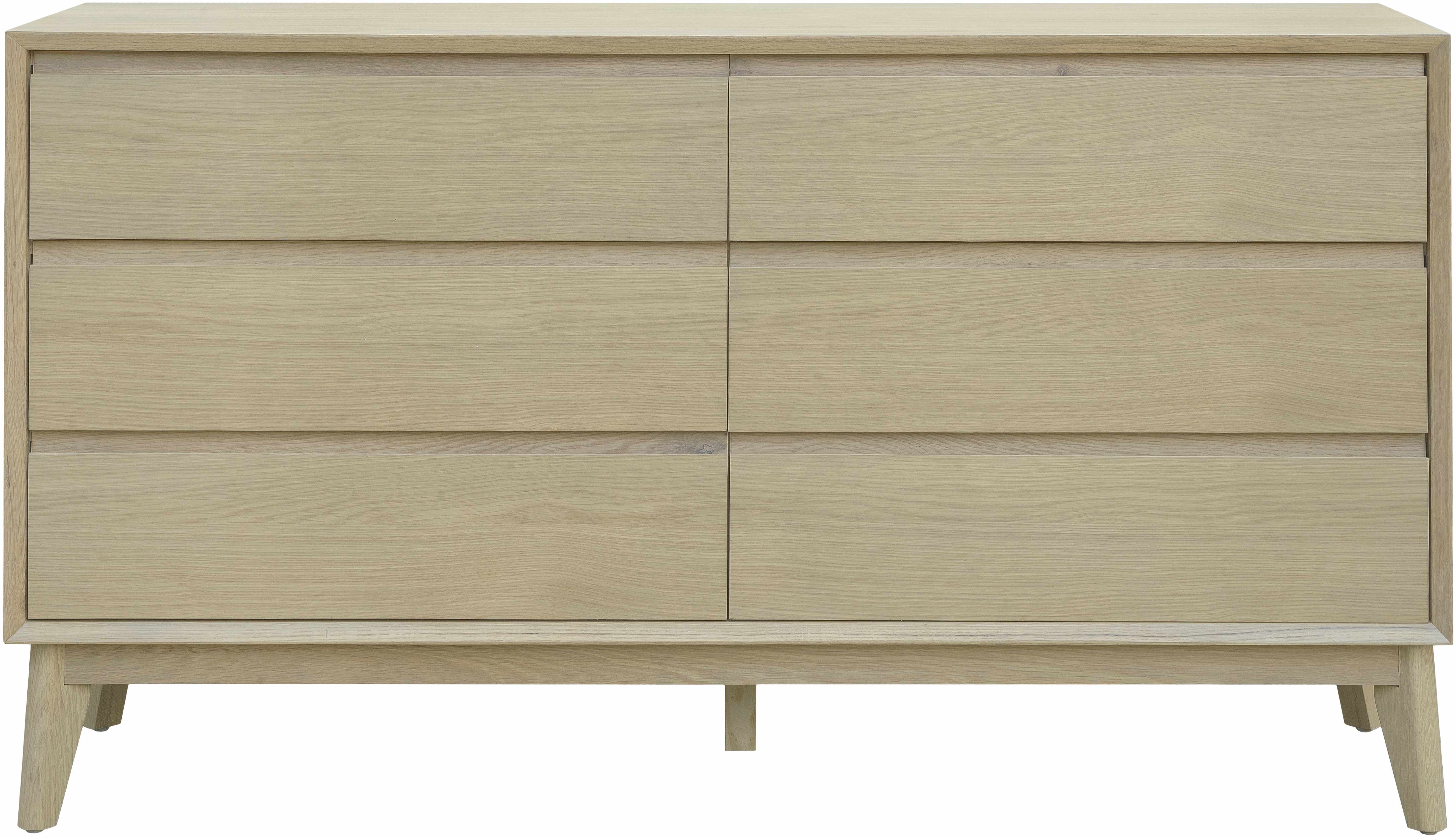 The Oakwood Dresser