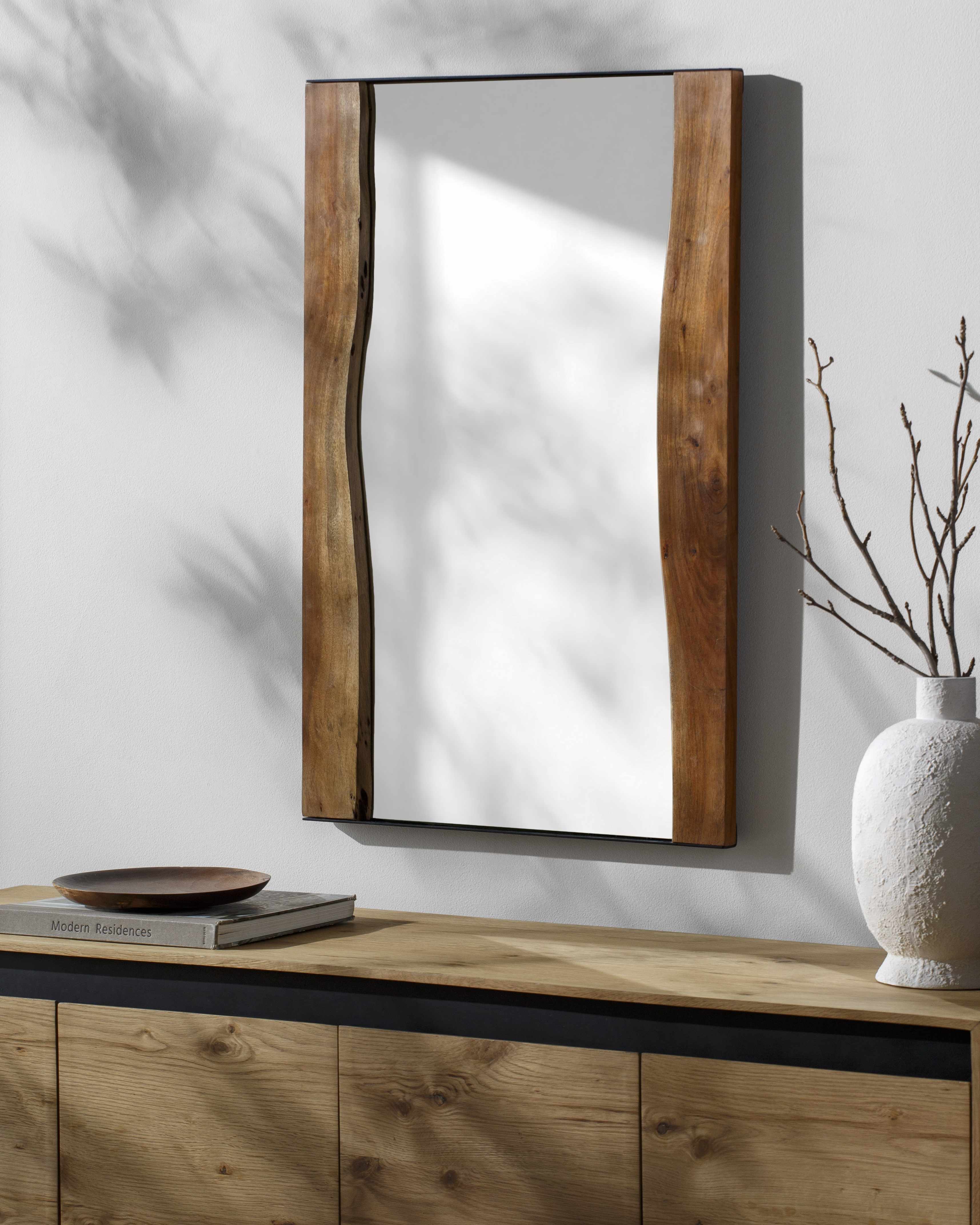 The Solis Mirror