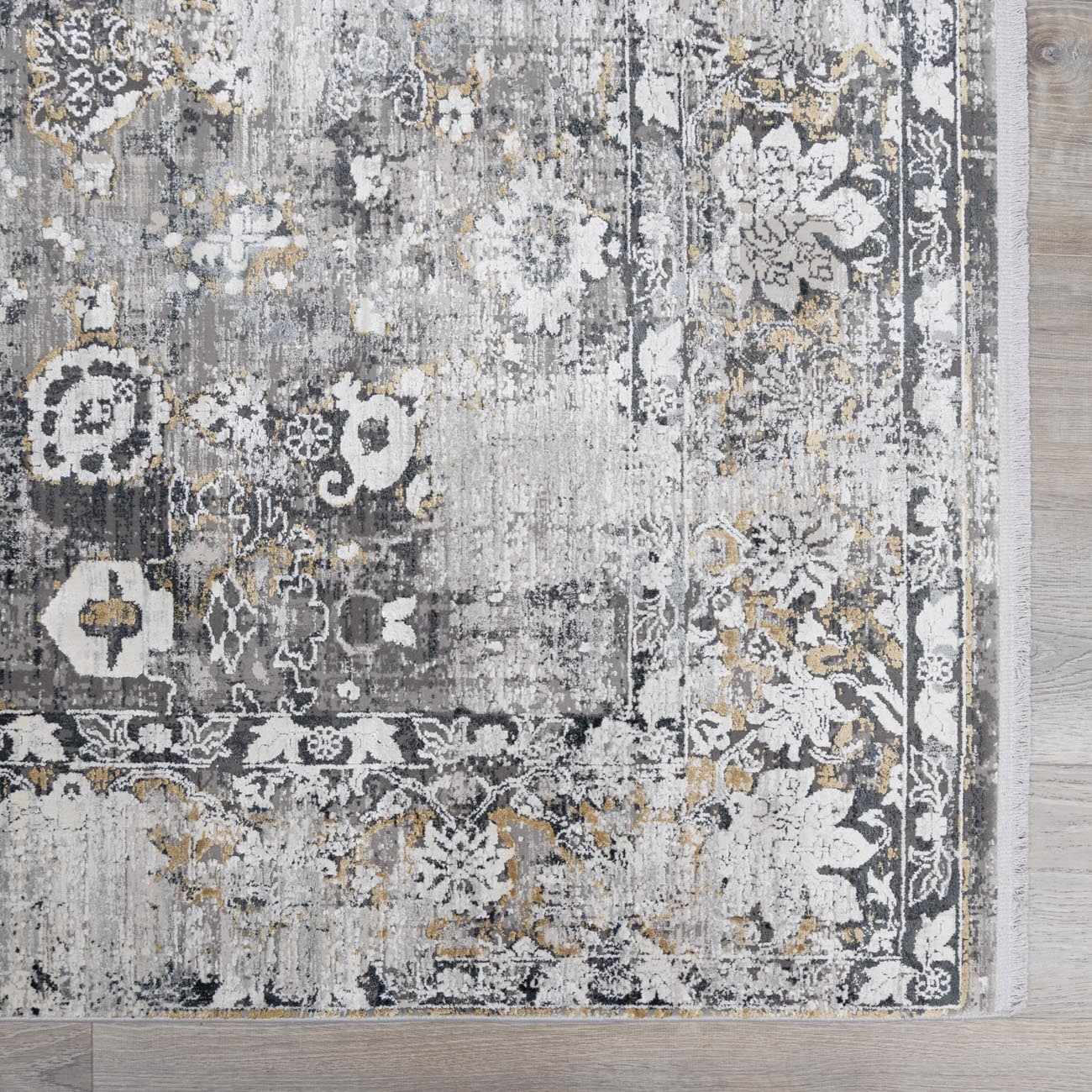 Stambaugh Luxury Fringed Faux Silk Rug