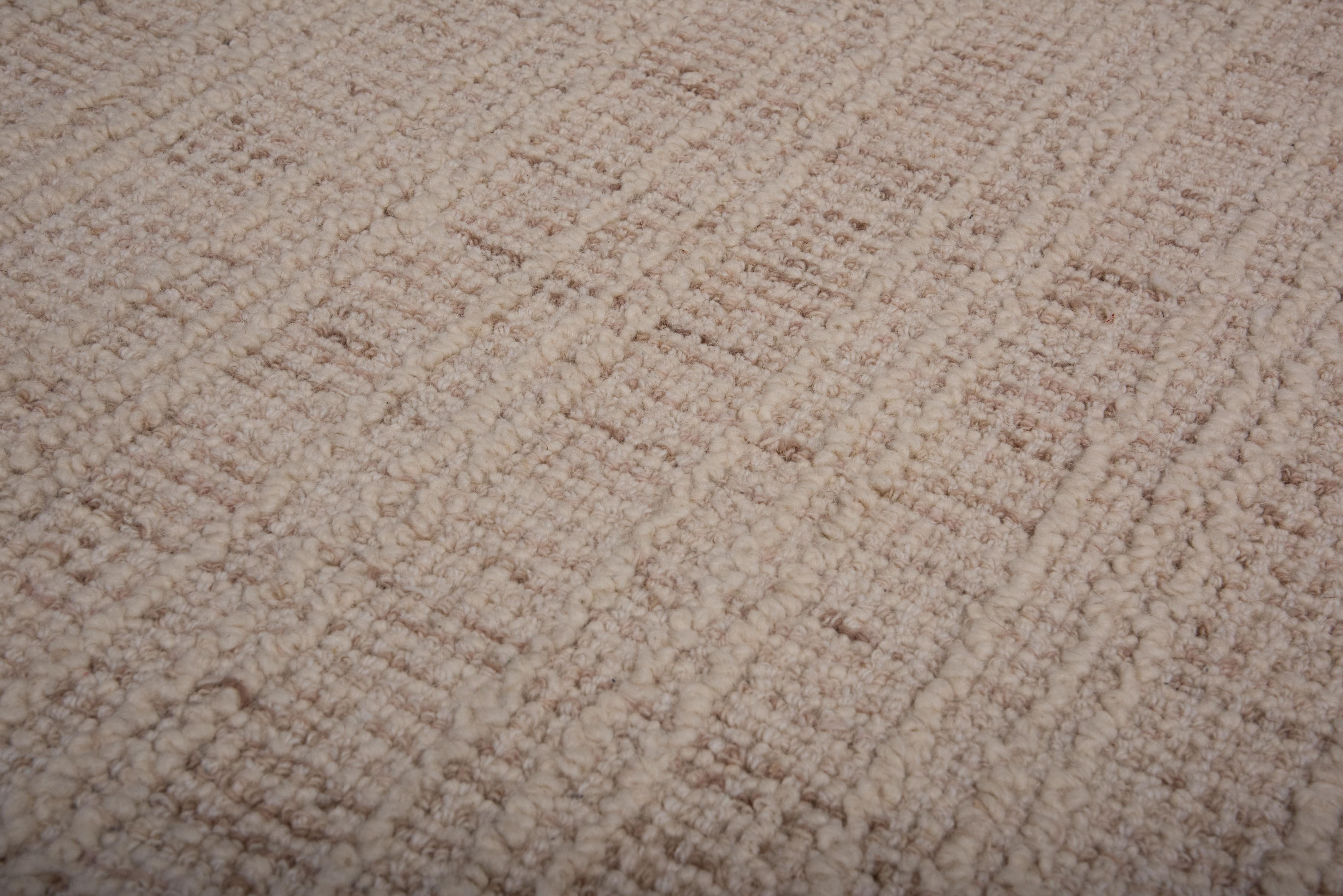 A07202 Area Rug