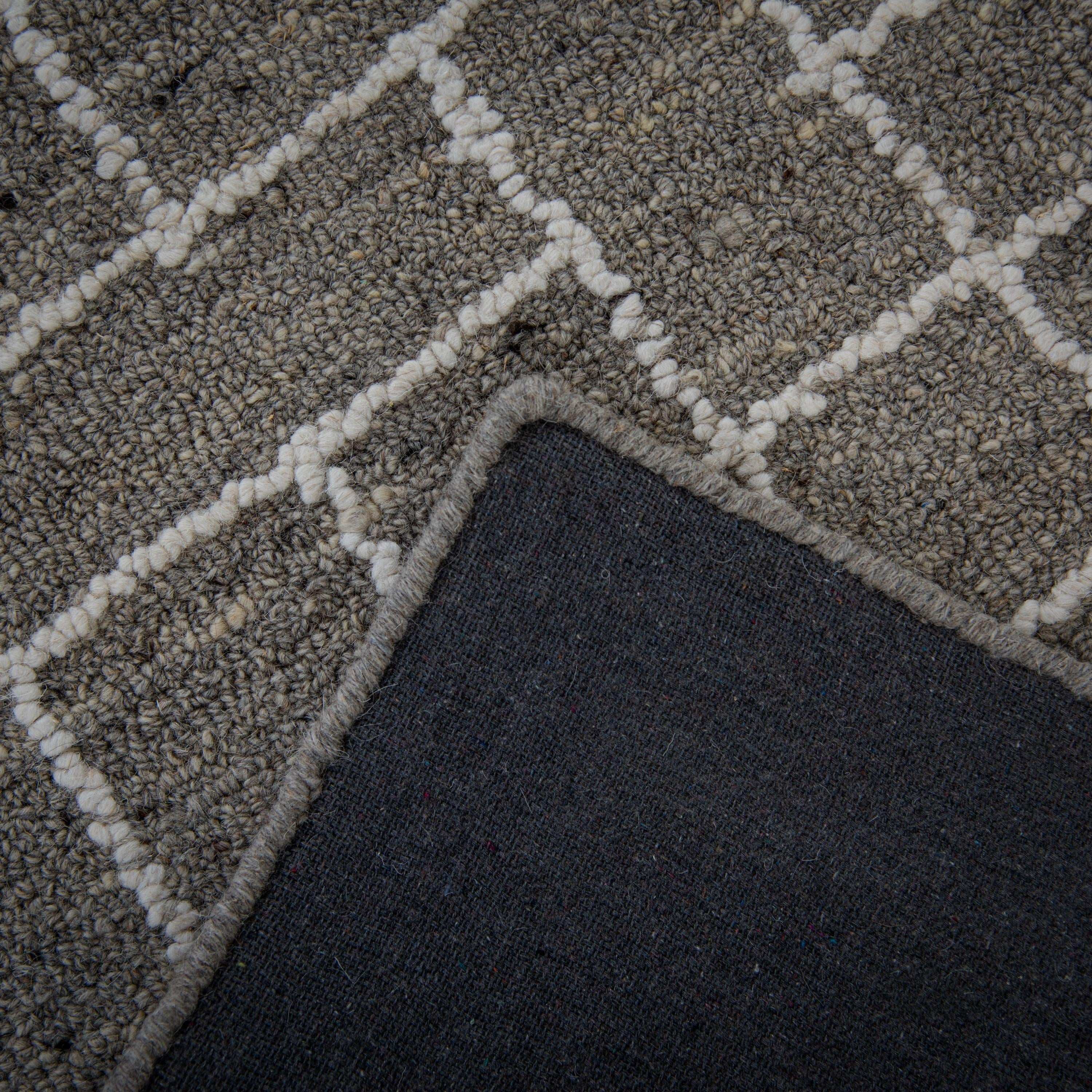 A07215 Area Rug