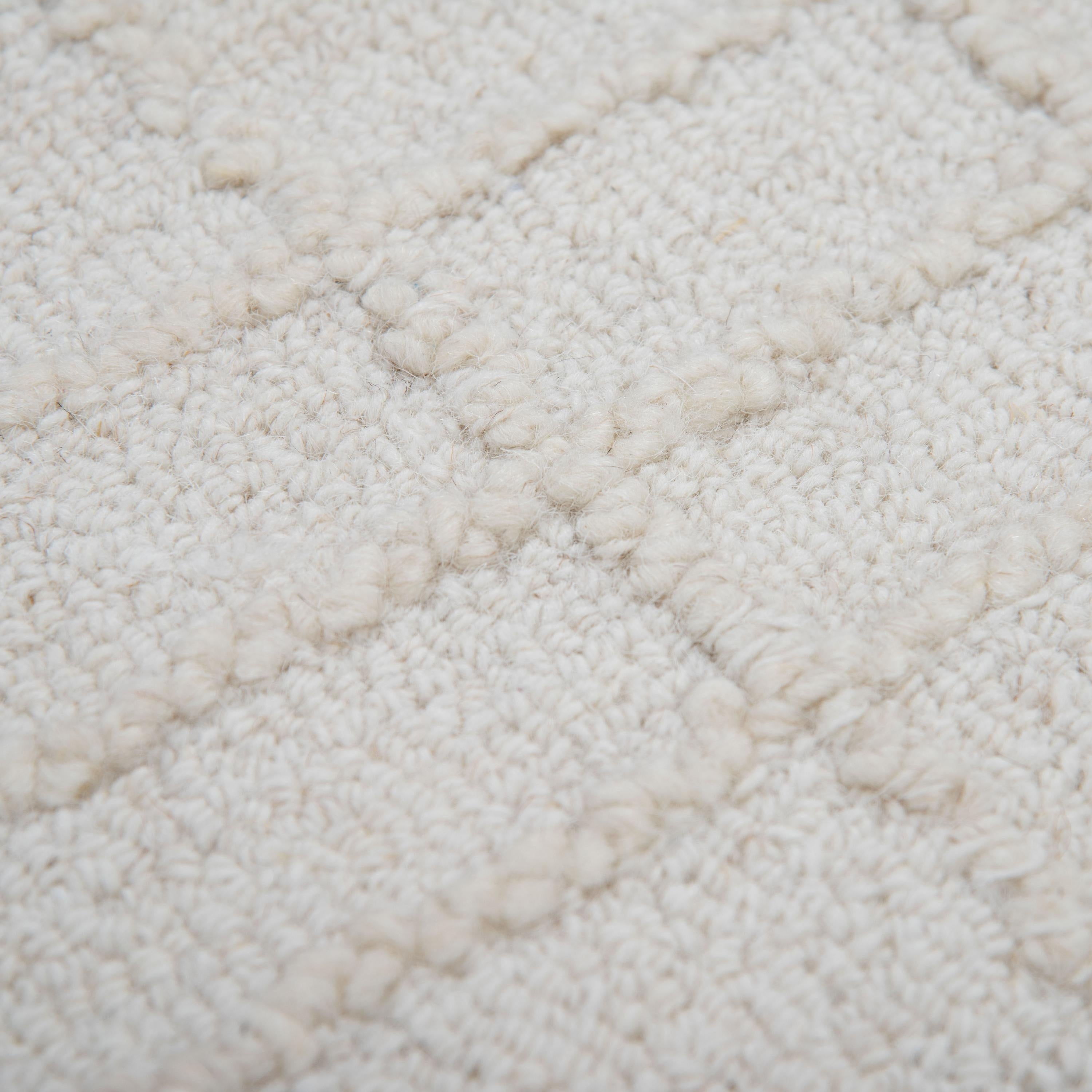 A07216 Area Rug