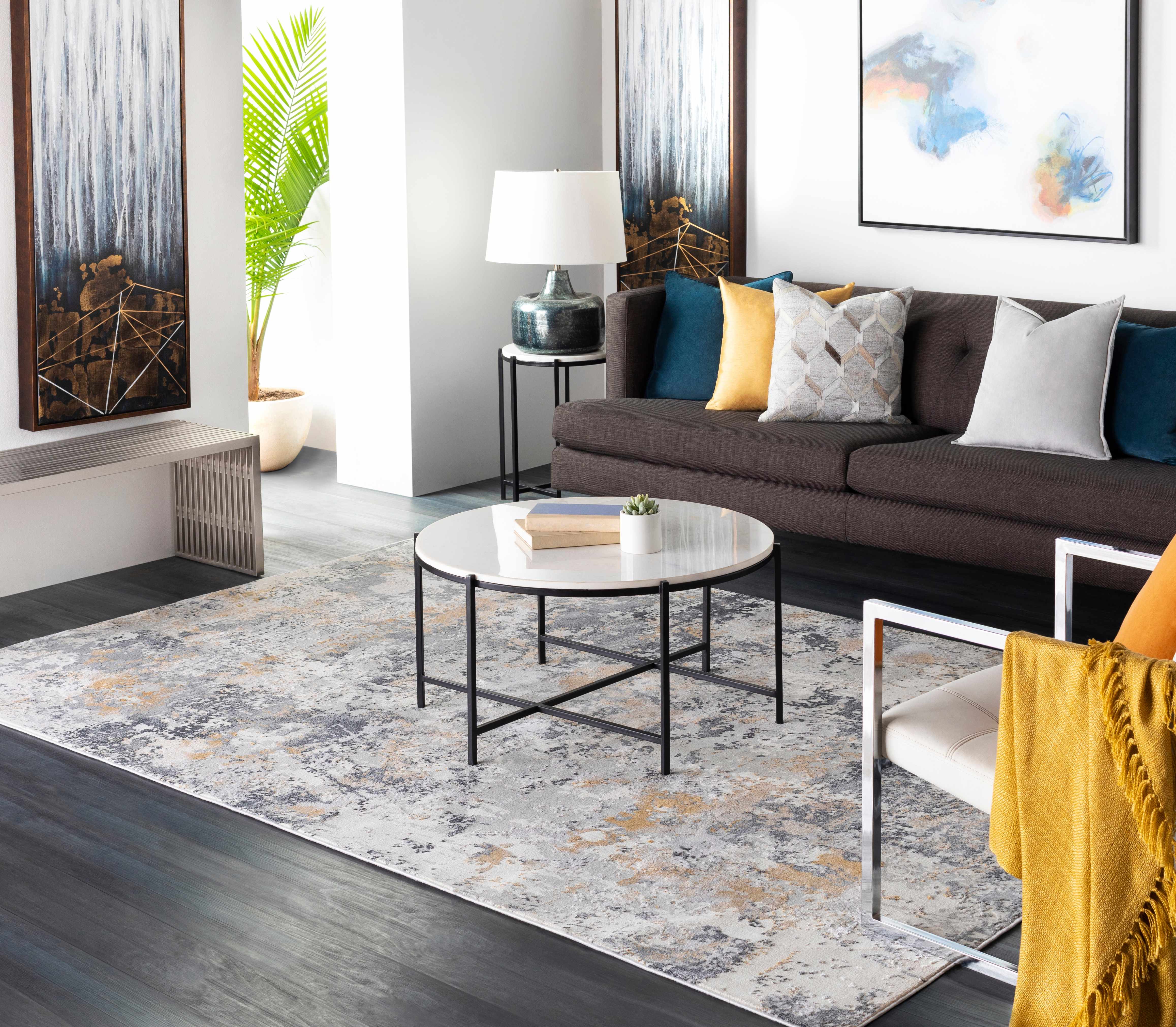 The Rahen Table Lamp