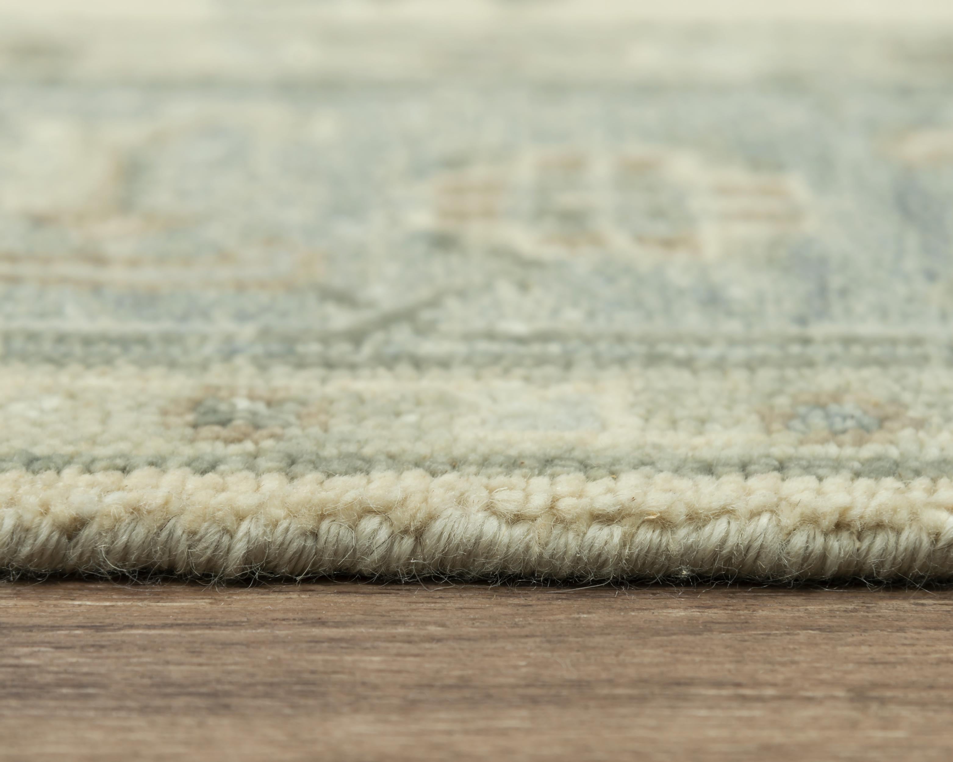 BMT960 Area Rug