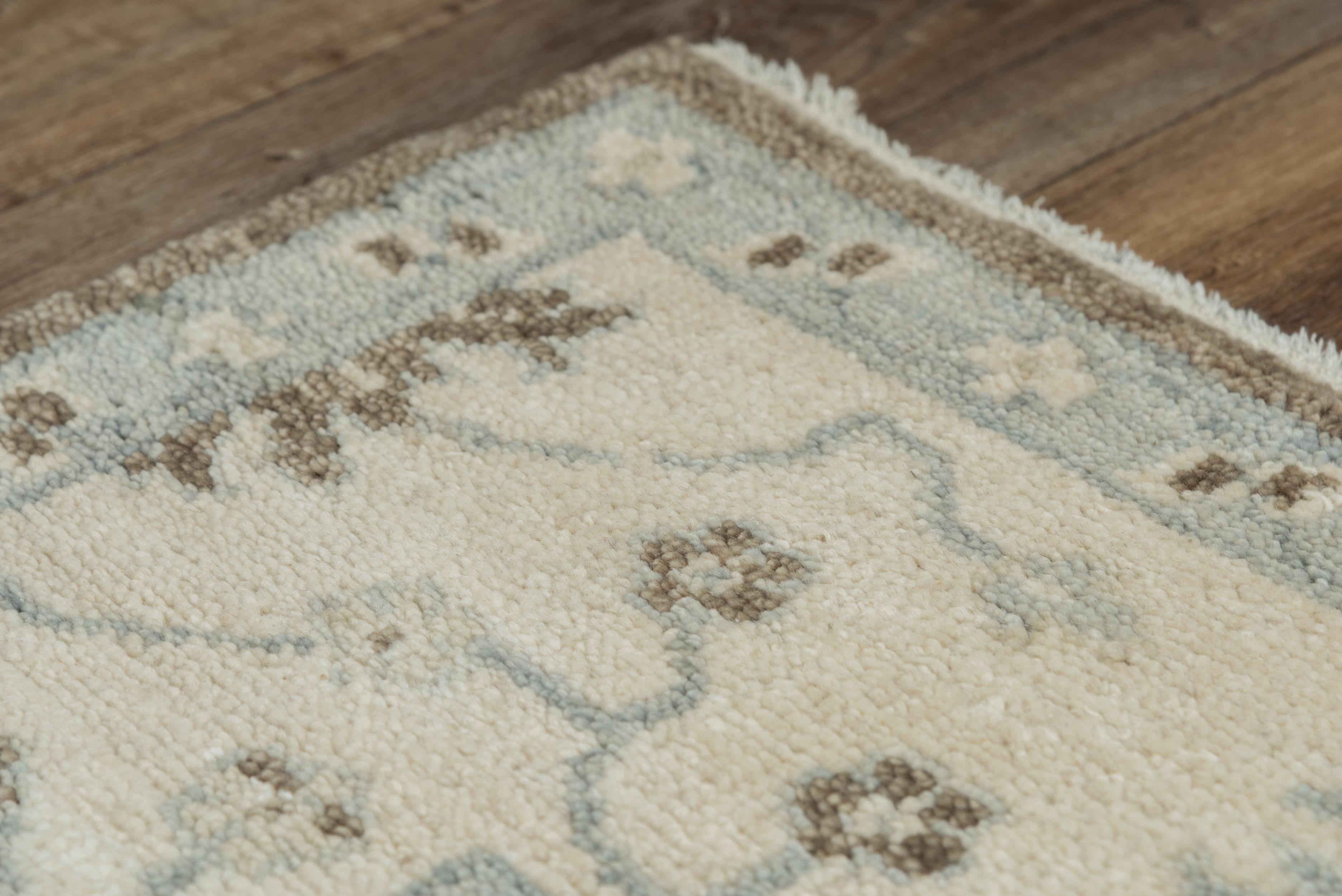 BMT992 Area Rug