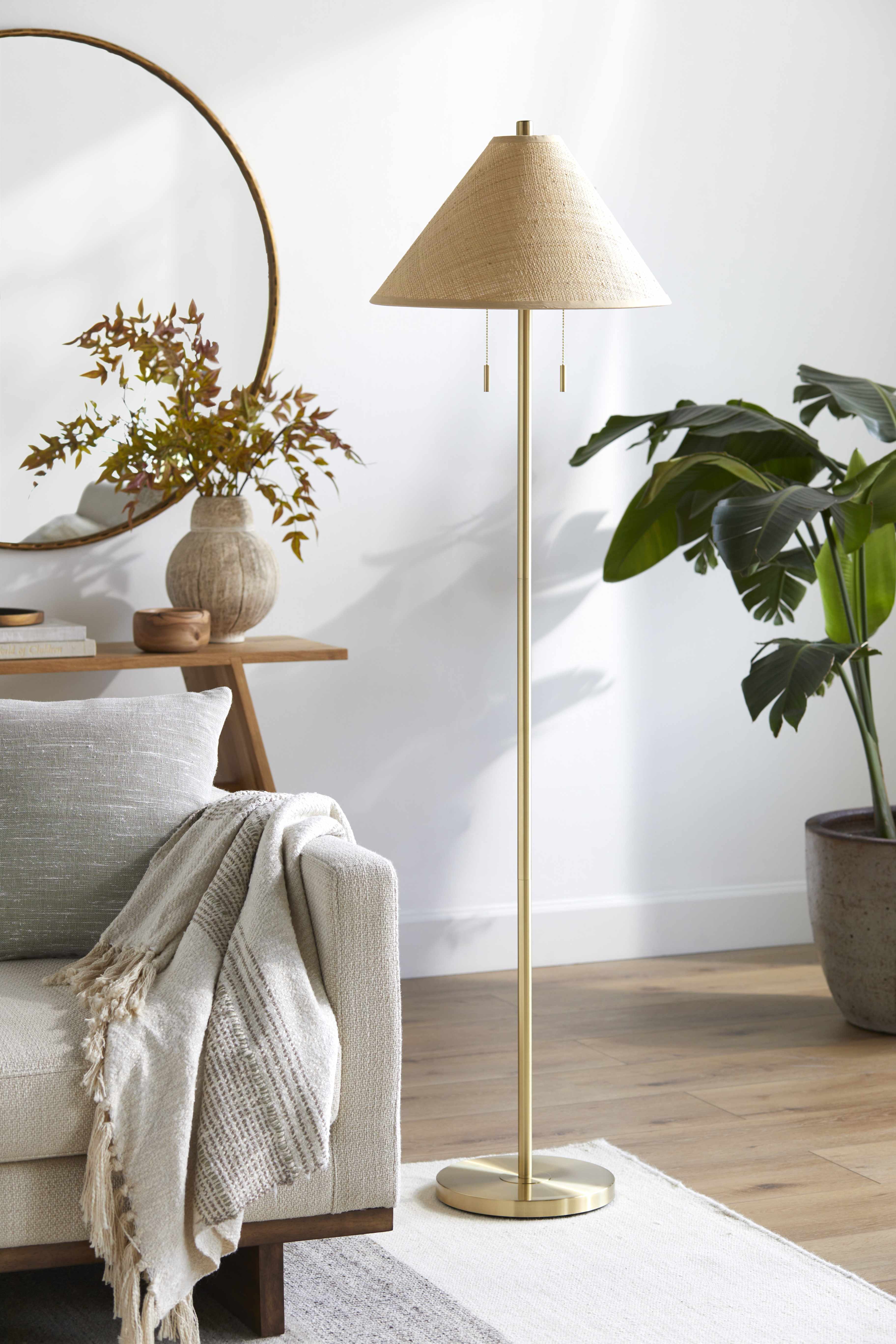 Bucovineni Floor Lamp