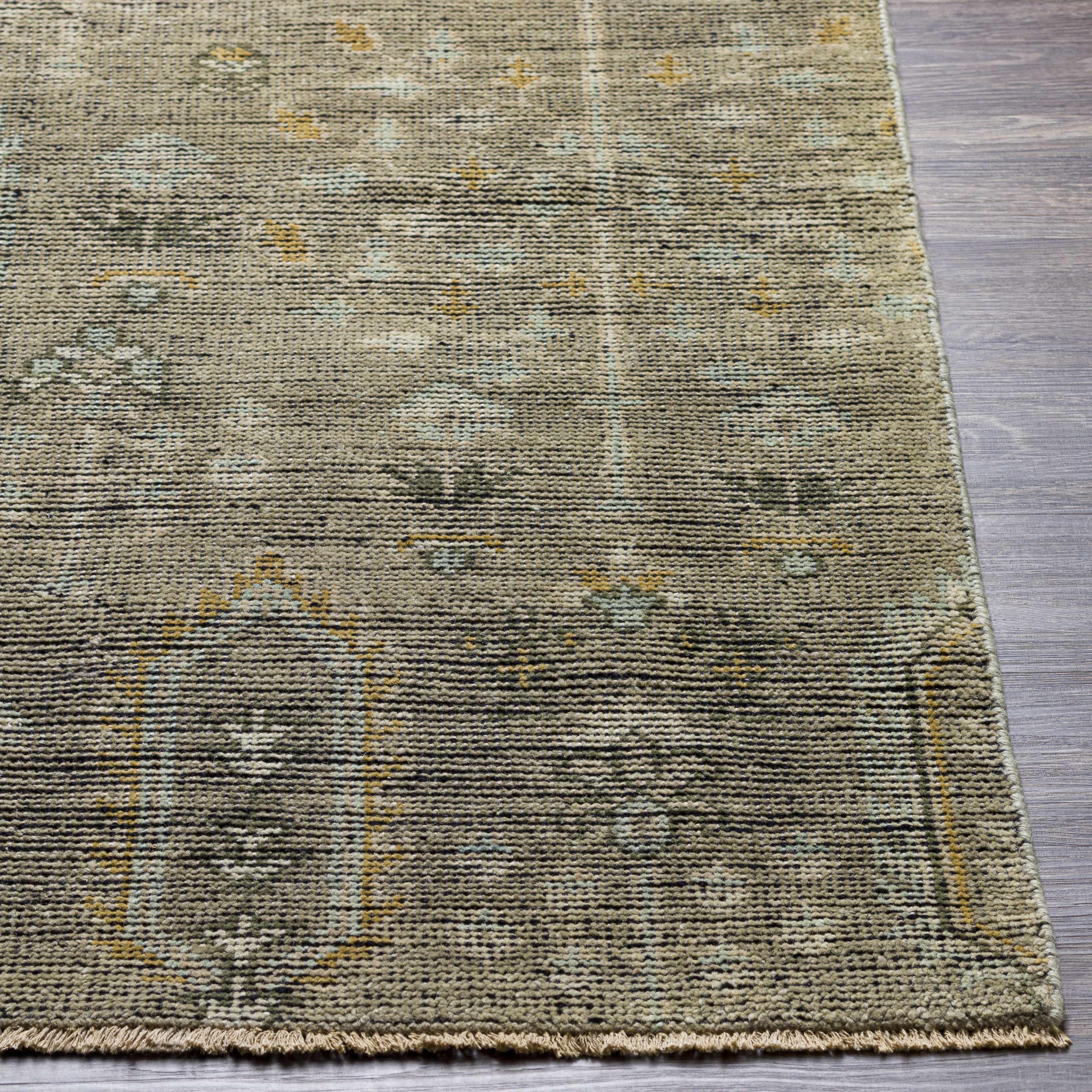 Cults Premium Area Rug