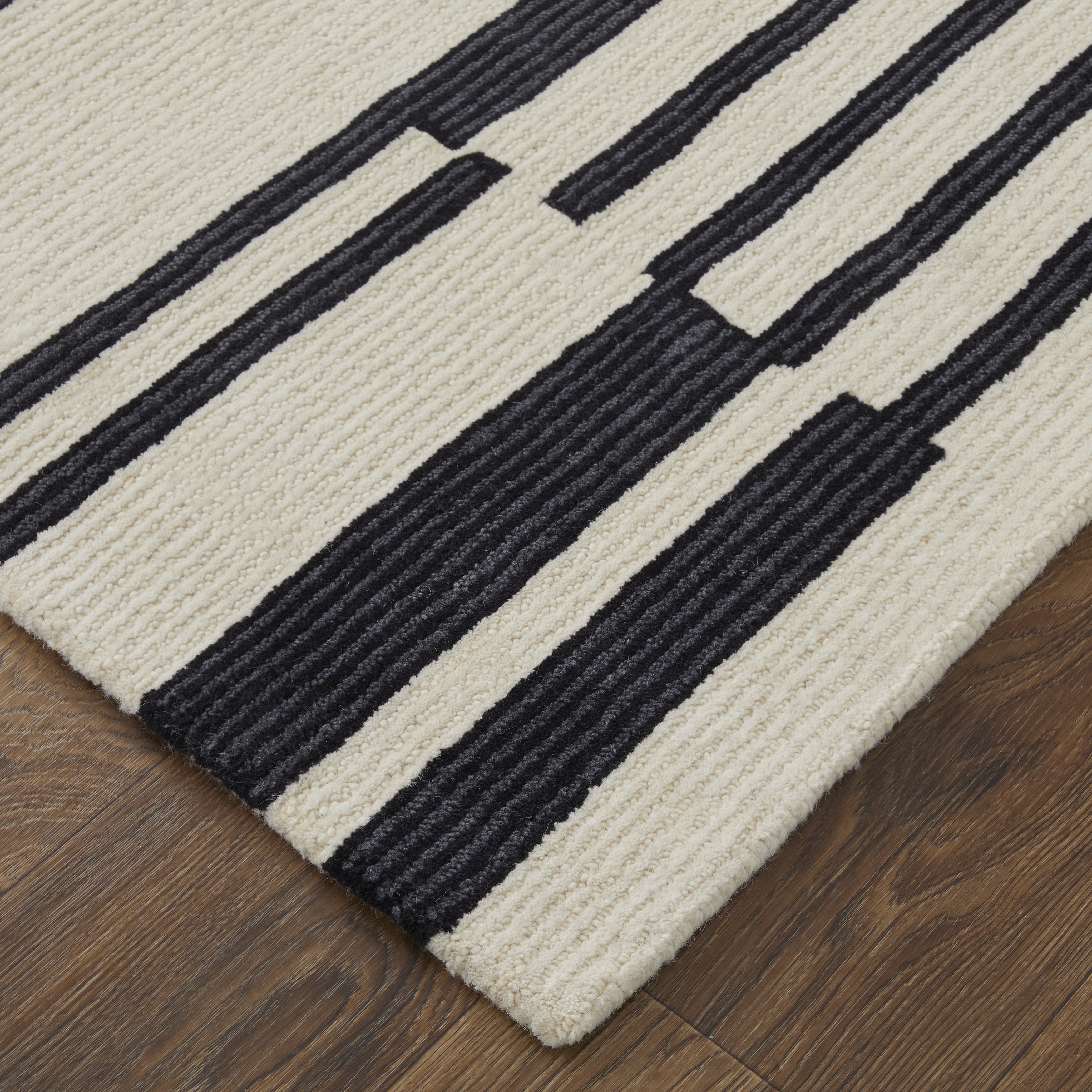 Maguire Transitional Abstract - Ivory/Black Area Rug