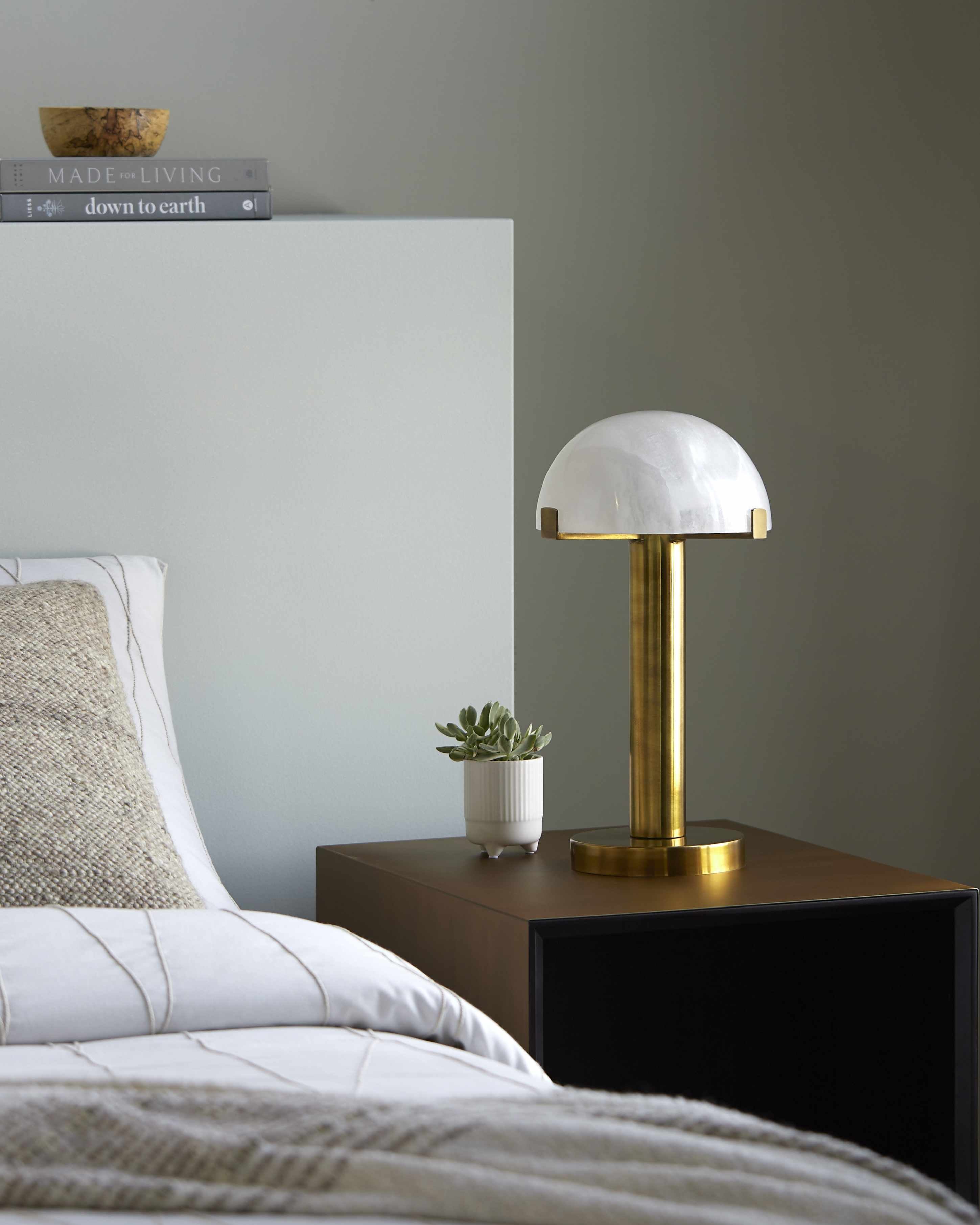 The Stuyvesant Table Lamp