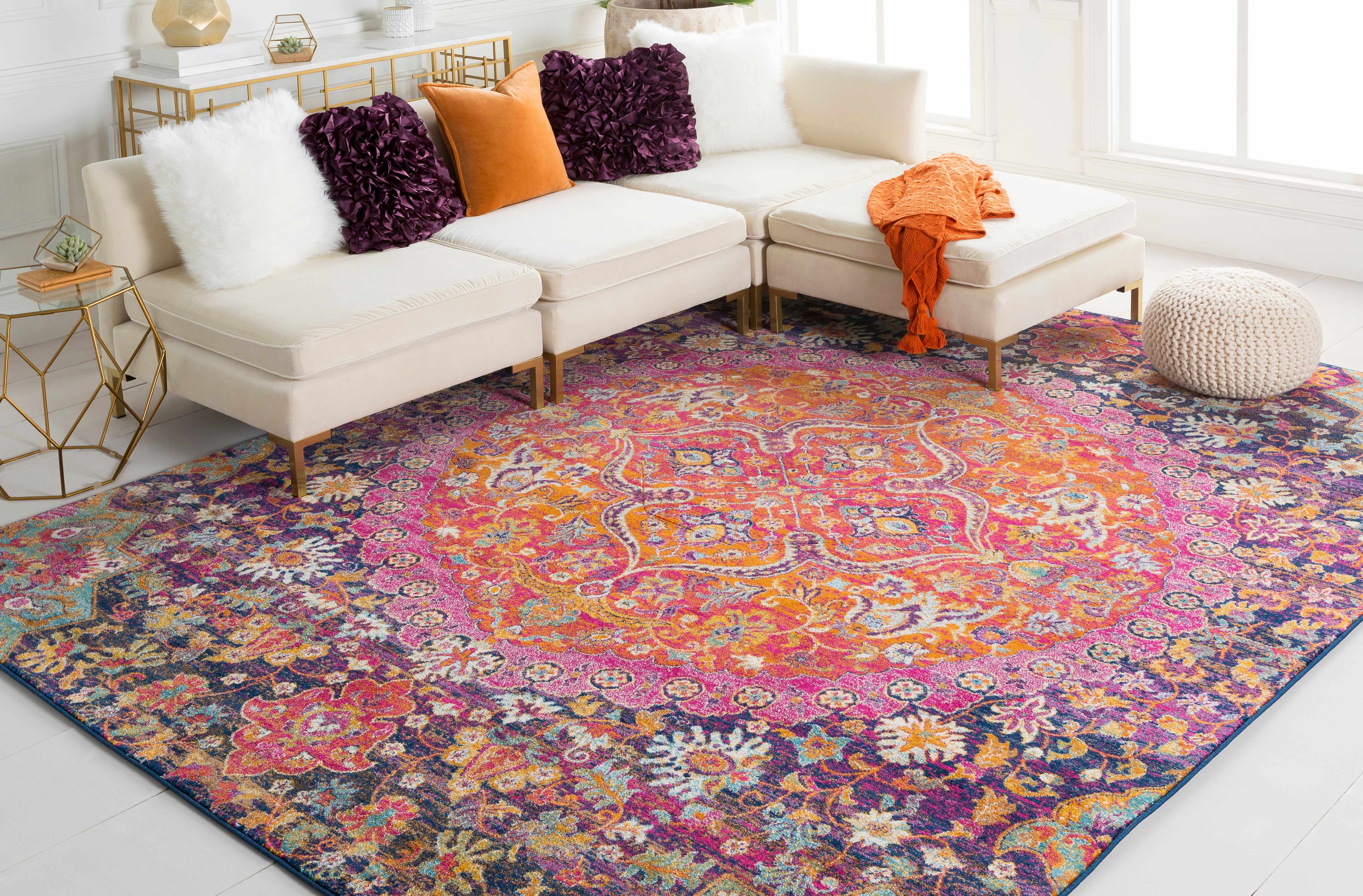 The Summit Pouf