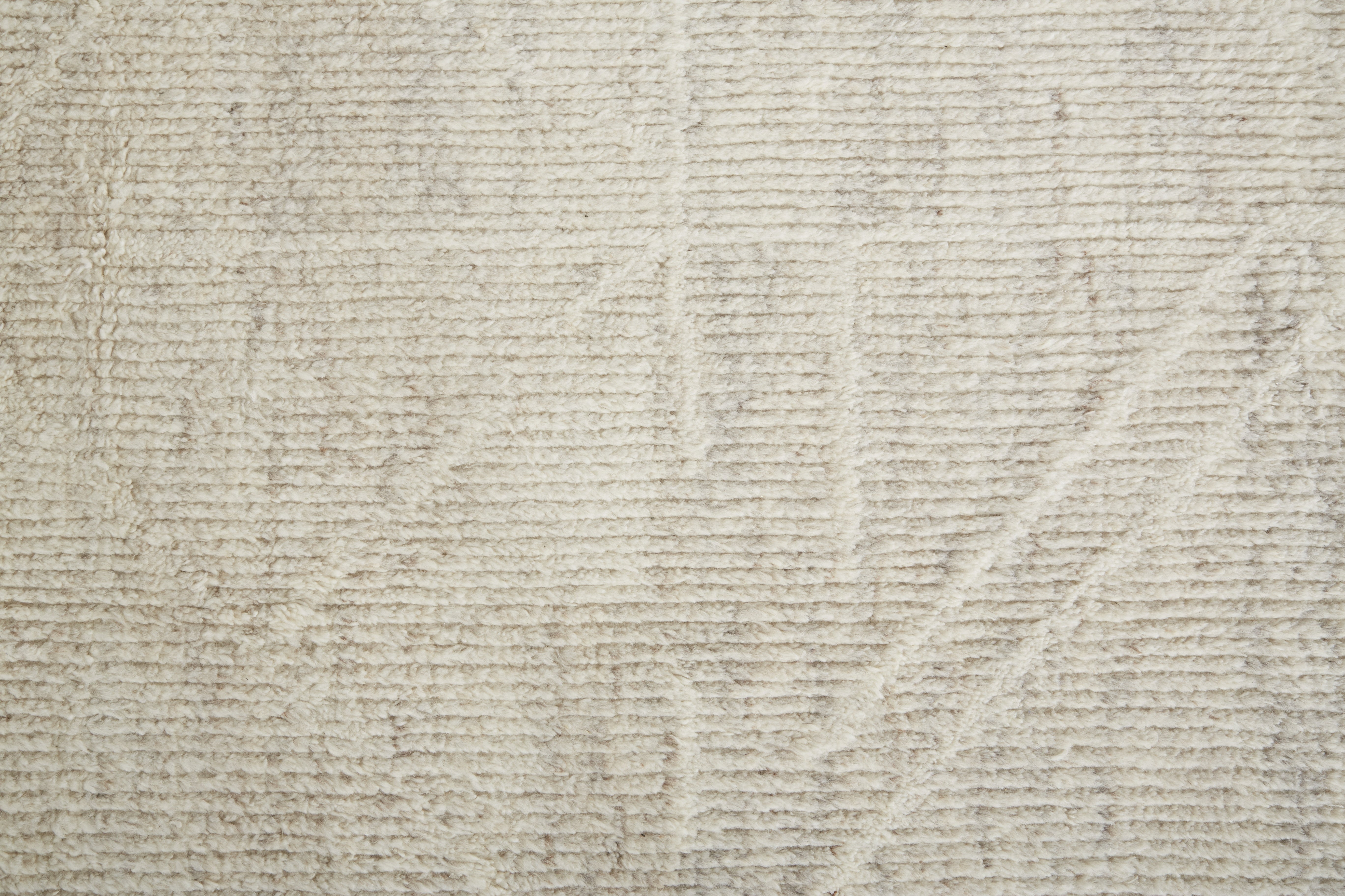 Alford Modern Solid - Ivory/Tan Area Rug