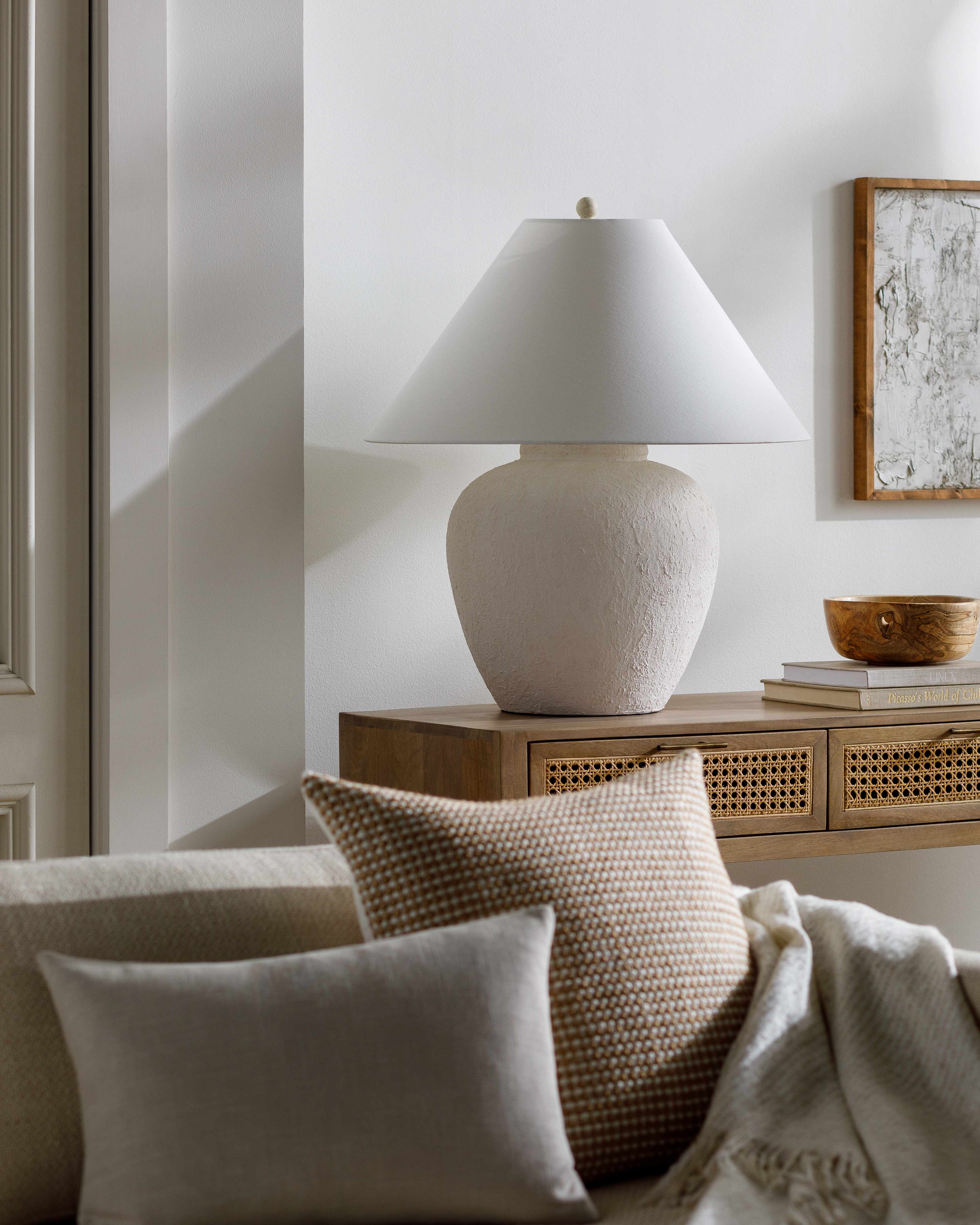 The Kampton Table Lamp
