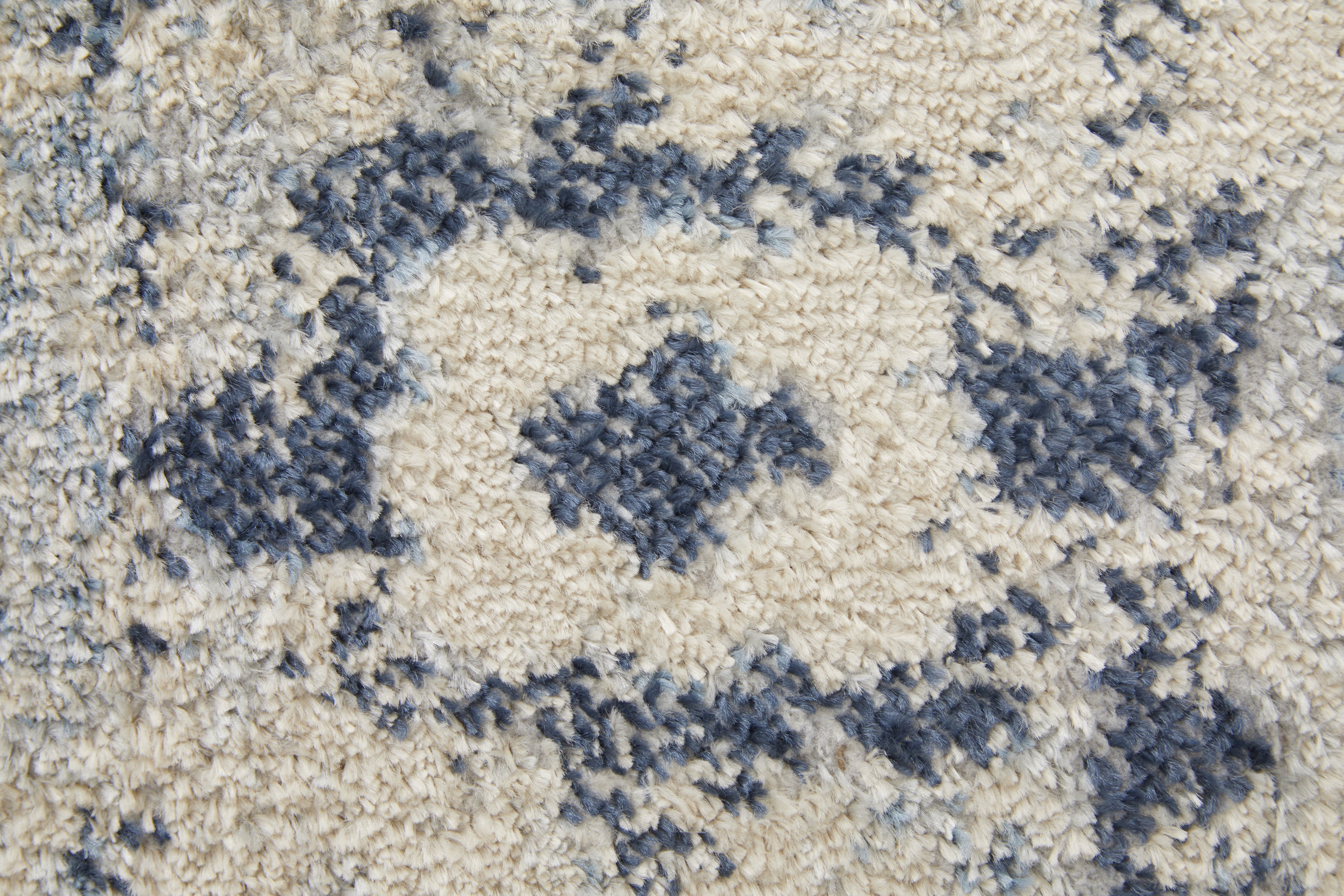 Camellia Transitional Medallion - Ivory/Blue