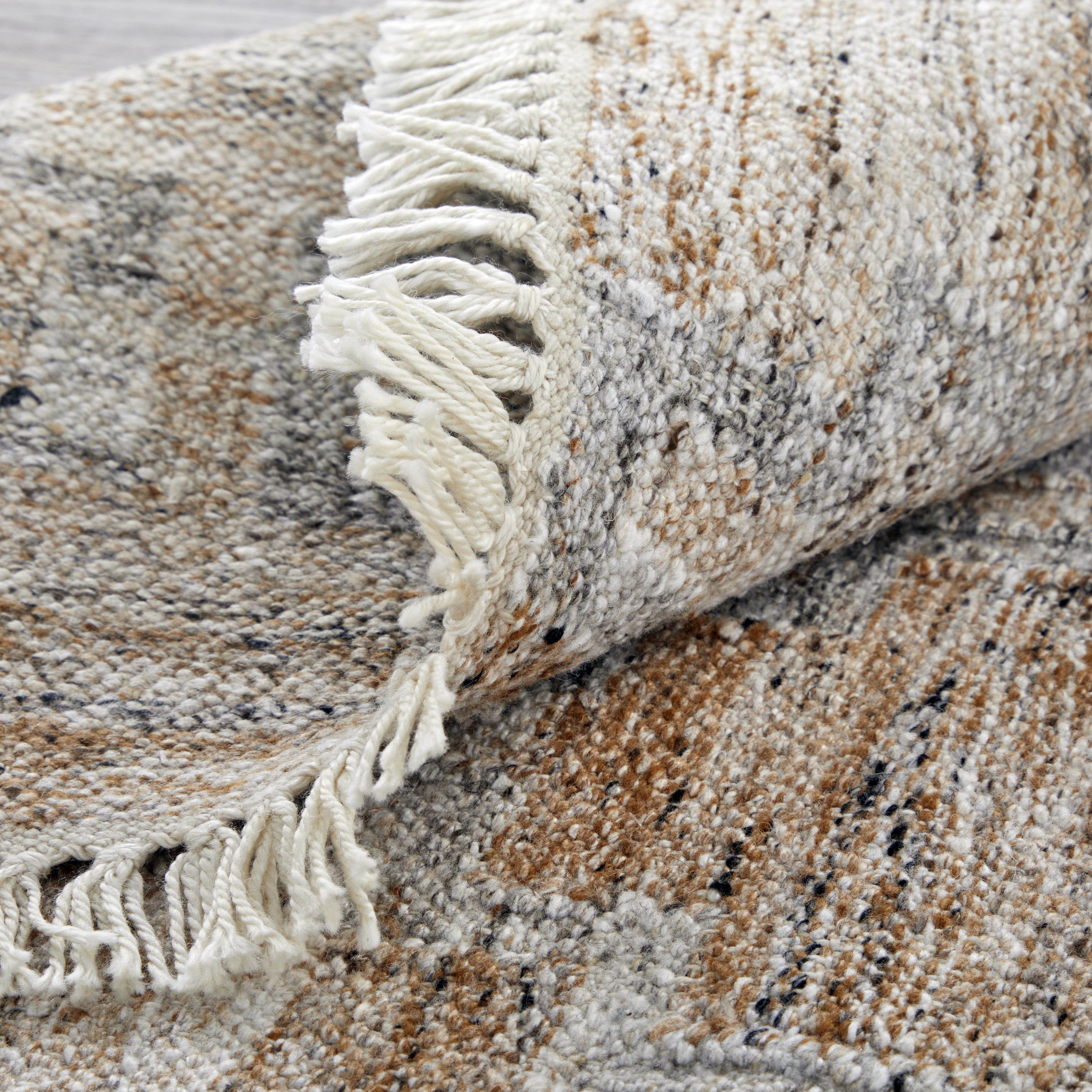 Beckett Transitional Trellis & Lattice - Tan/Gray/Ivory Area Rug