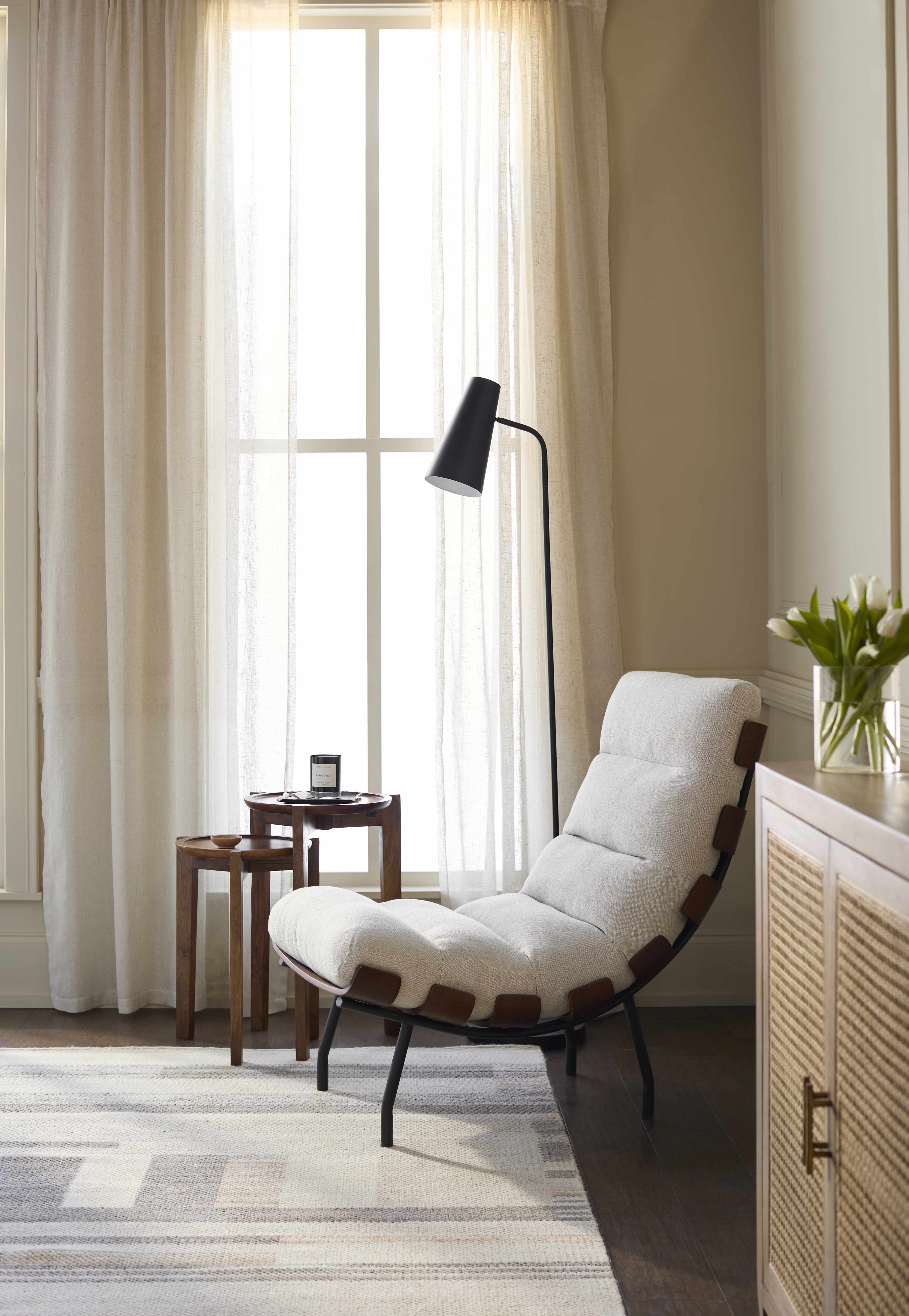 The Beaumont Lounger