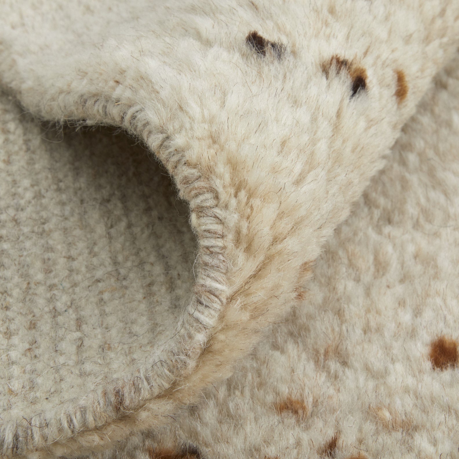 Truxel Modern Polka Dots - Tan/Brown Area Rug