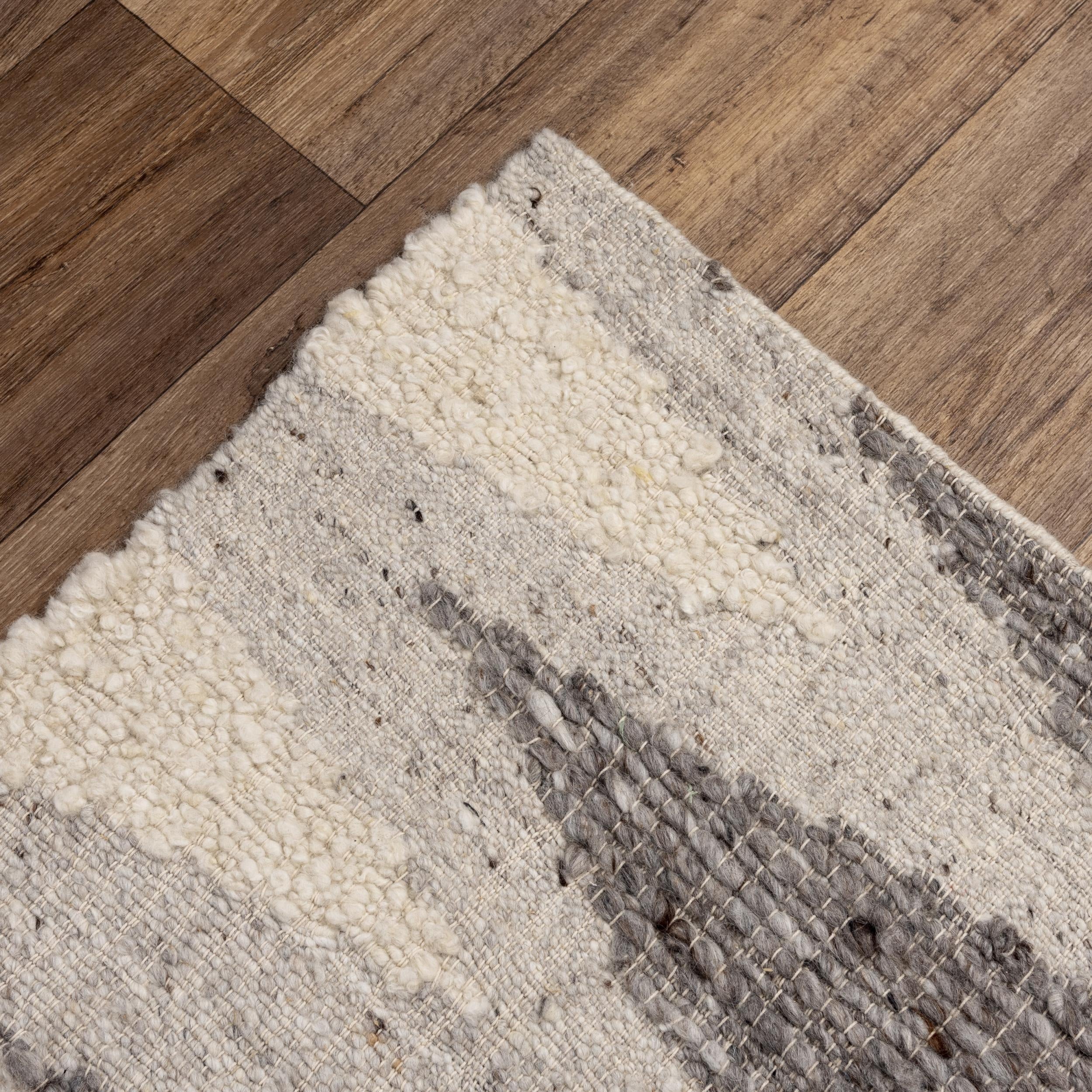 NVA949 Area Rug