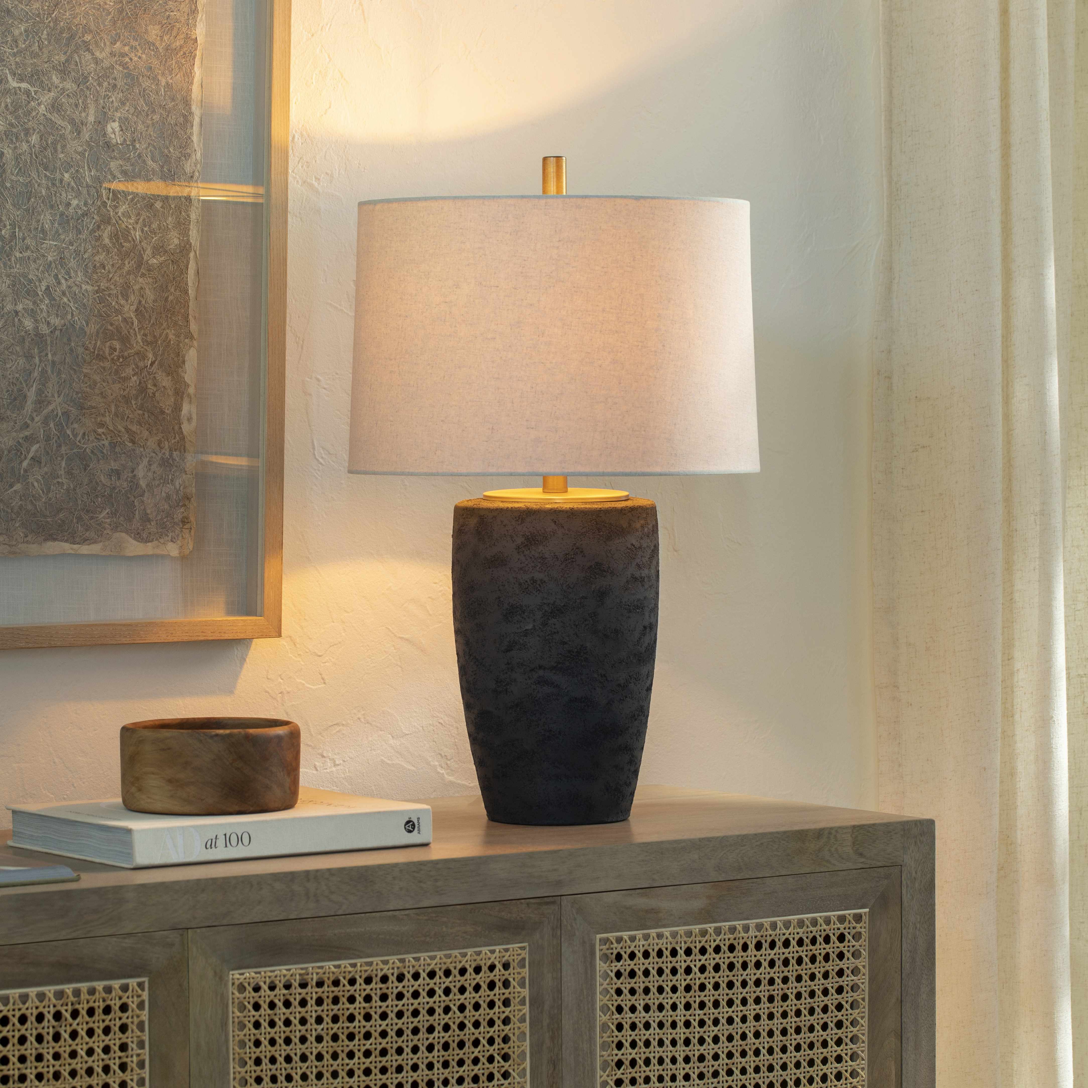Pingjiang Table Lamp