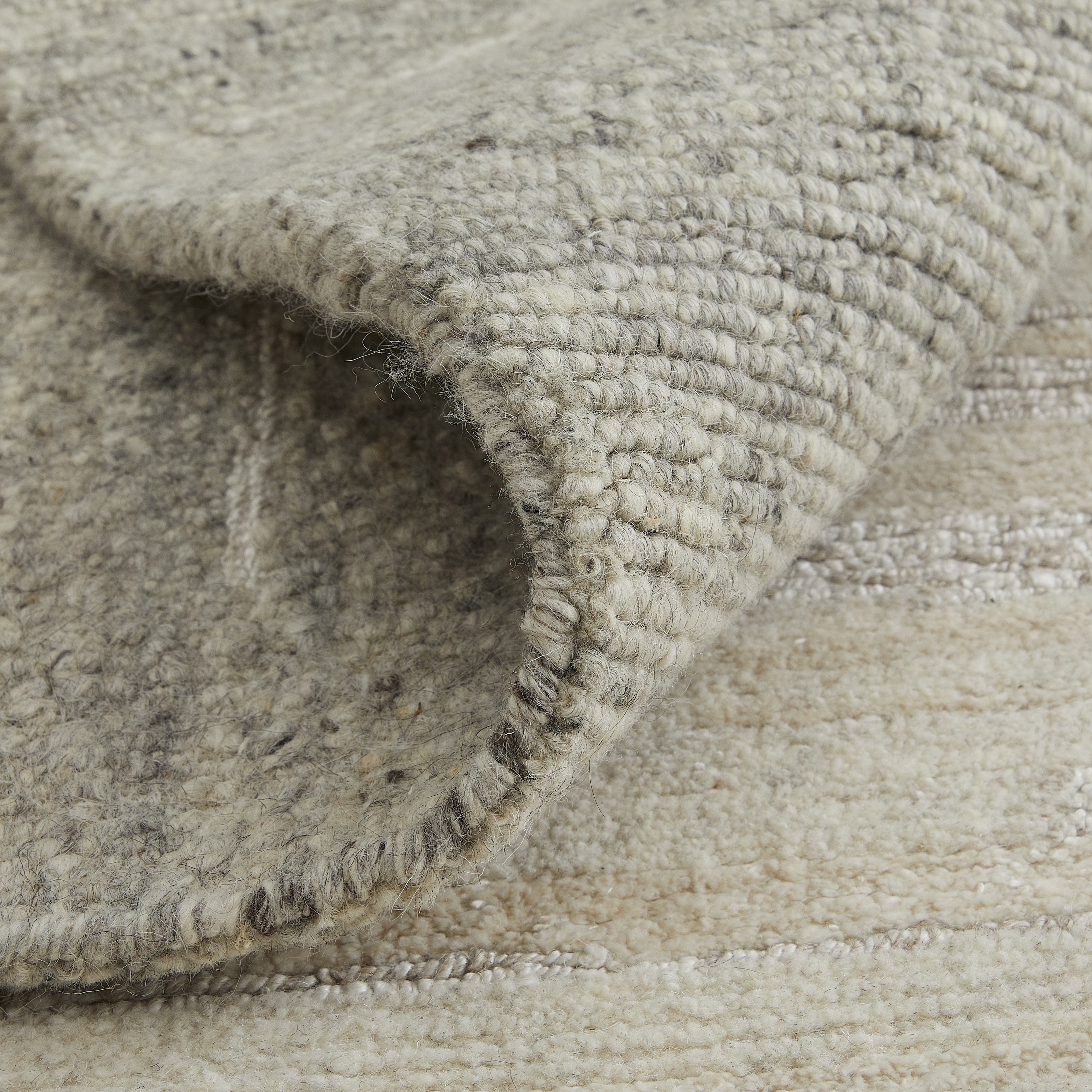 Navaro Modern Gradient & Ombre - Ivory/Tan Area Rug