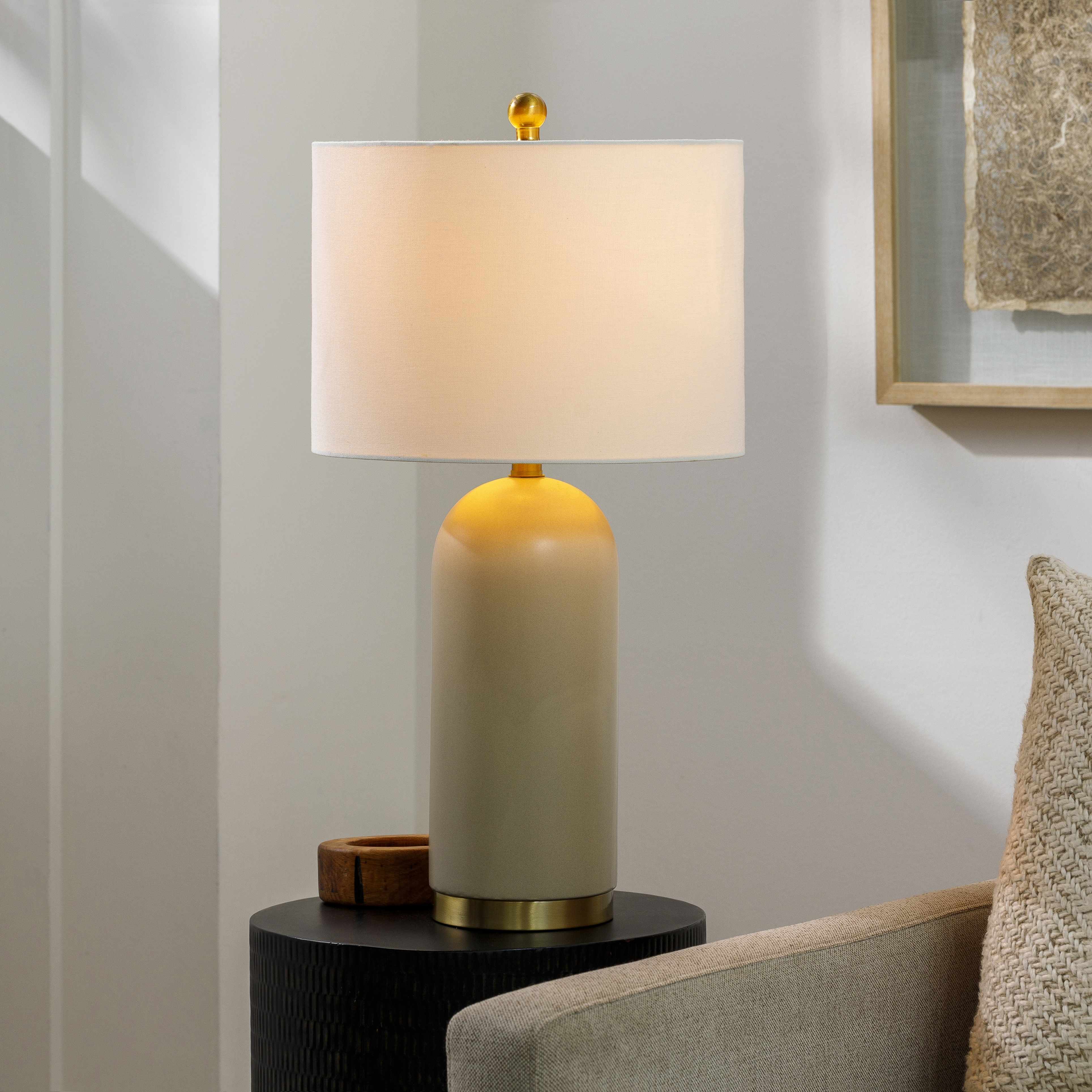 Penthalaz Table Lamp