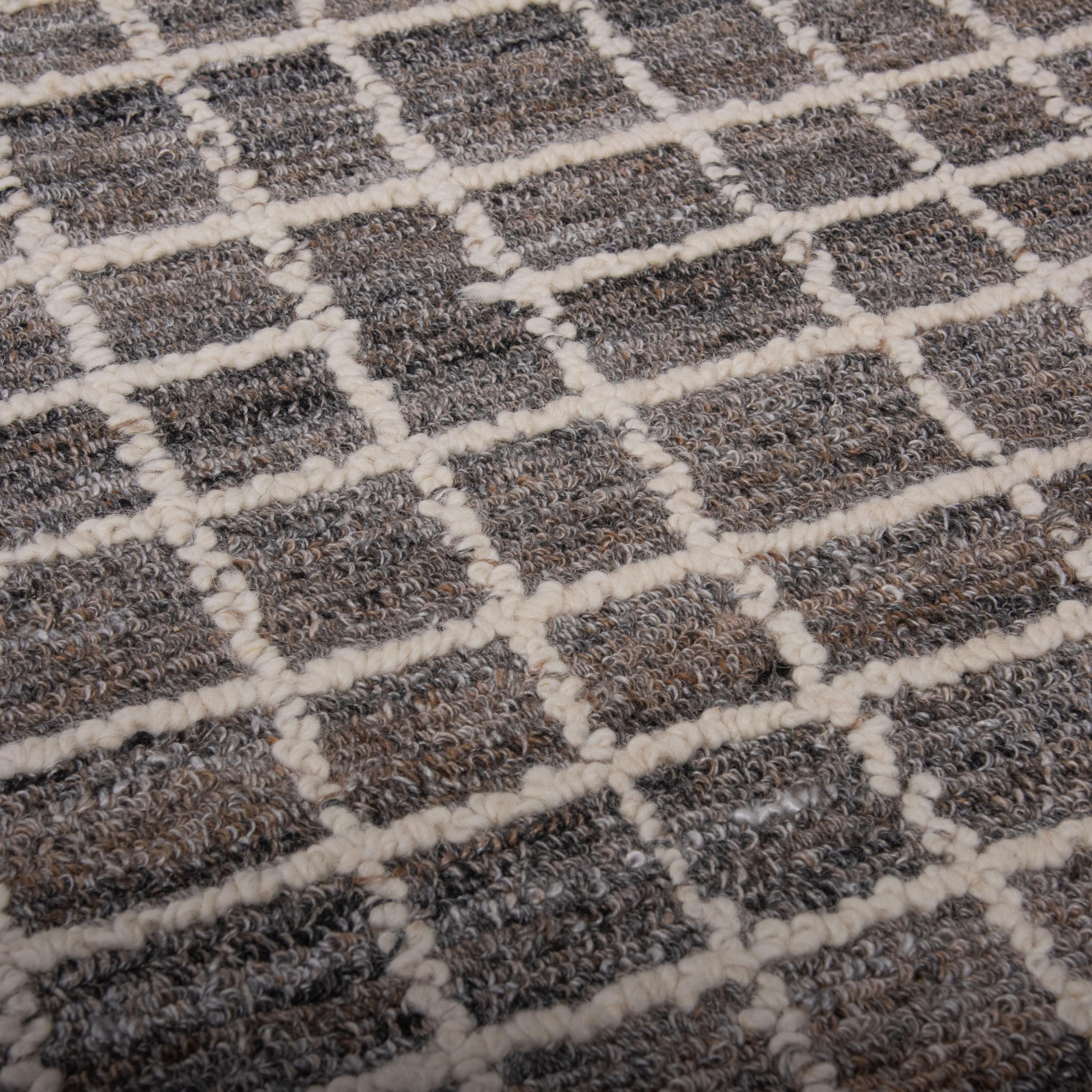 TIM696 Area Rug