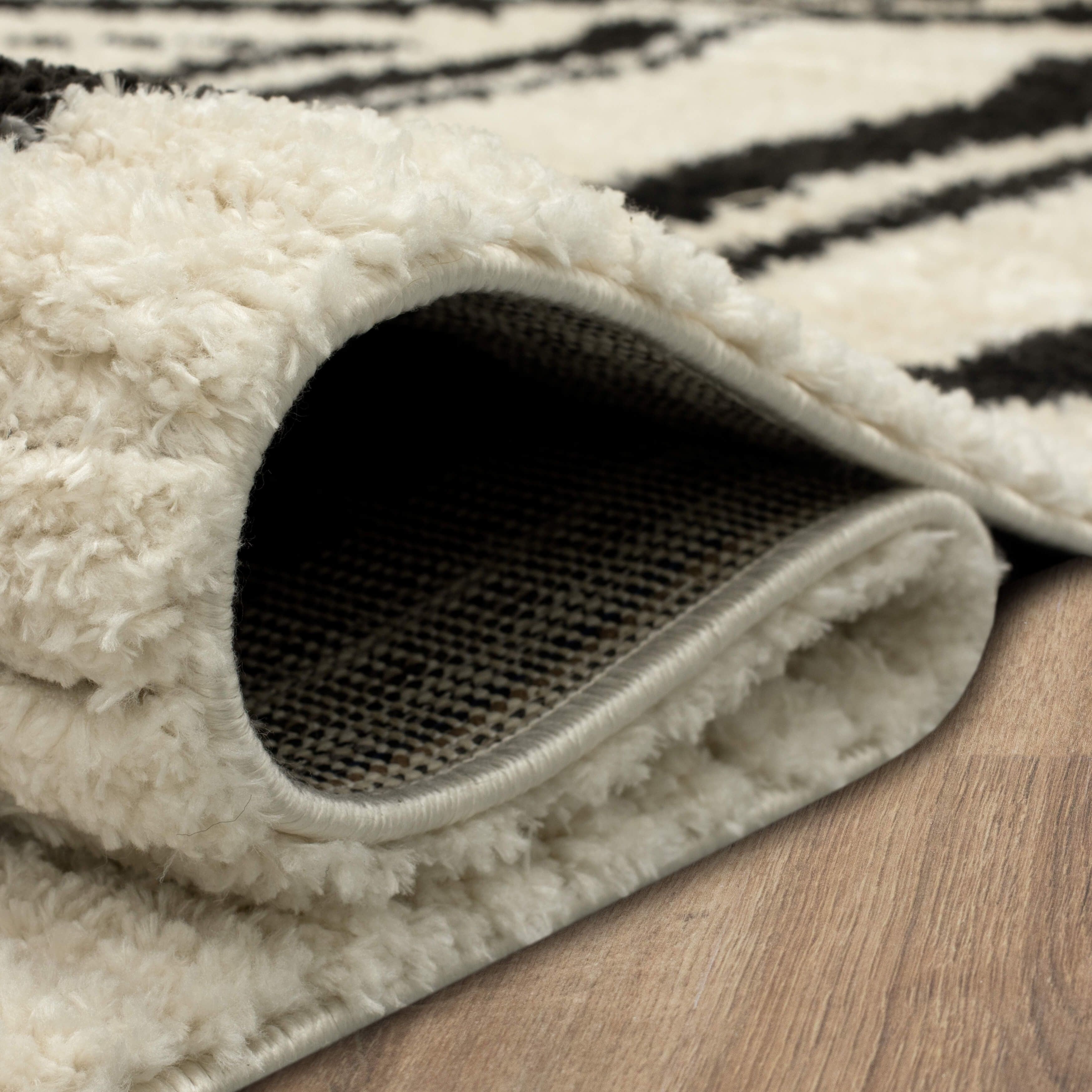 Traverse Four Corners Area Rug