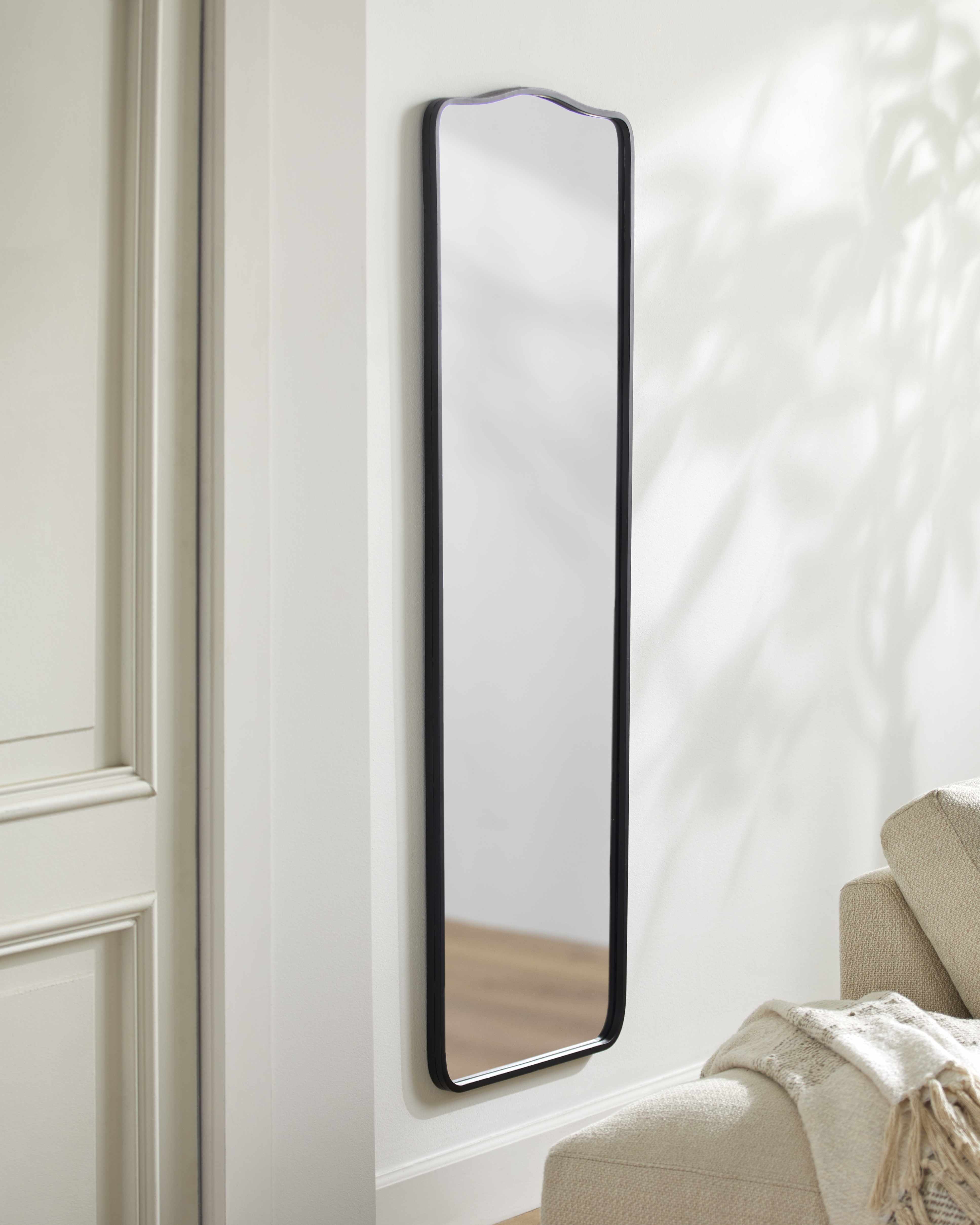 Visaginas Mirror