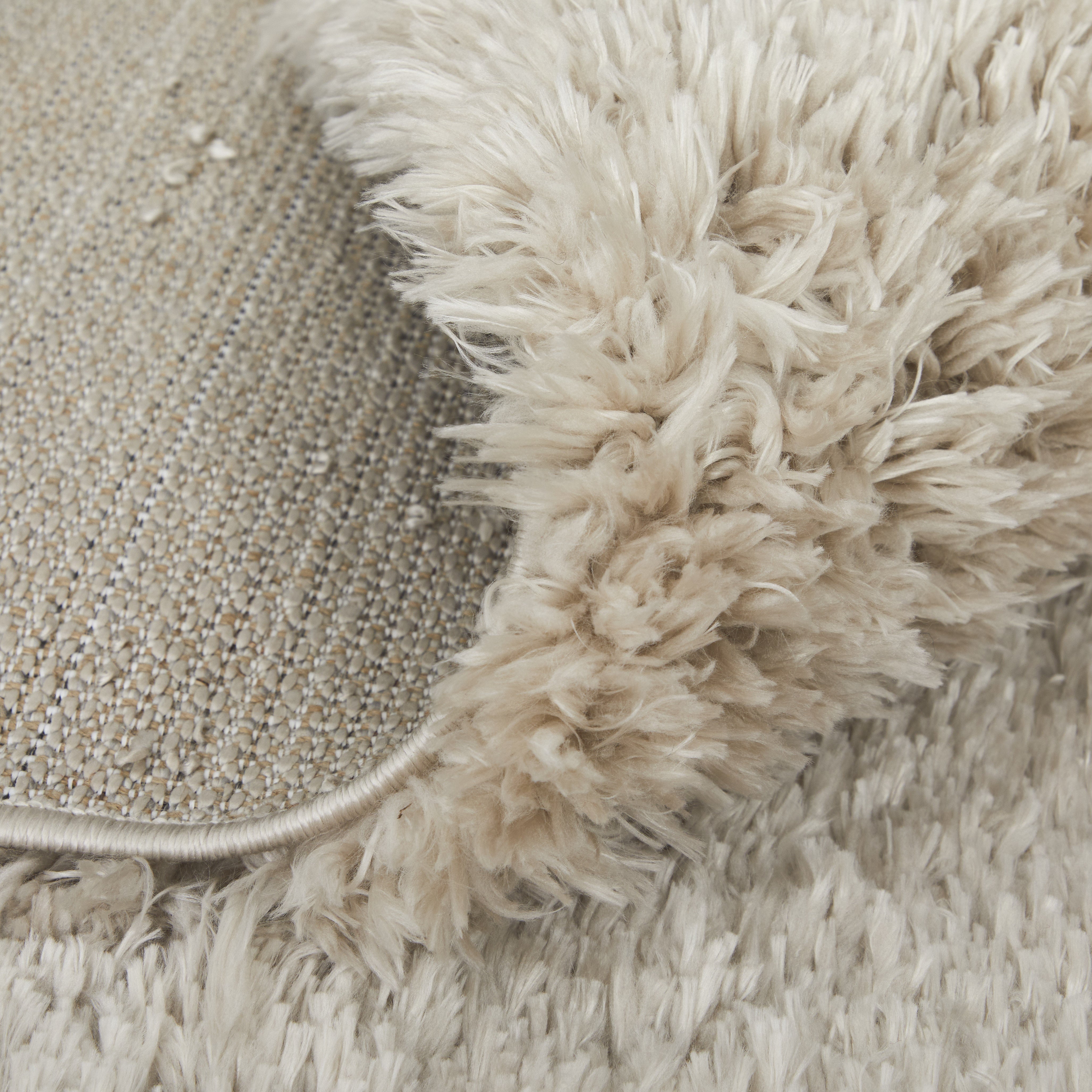 Darian Modern Solid - Ivory Area Rug