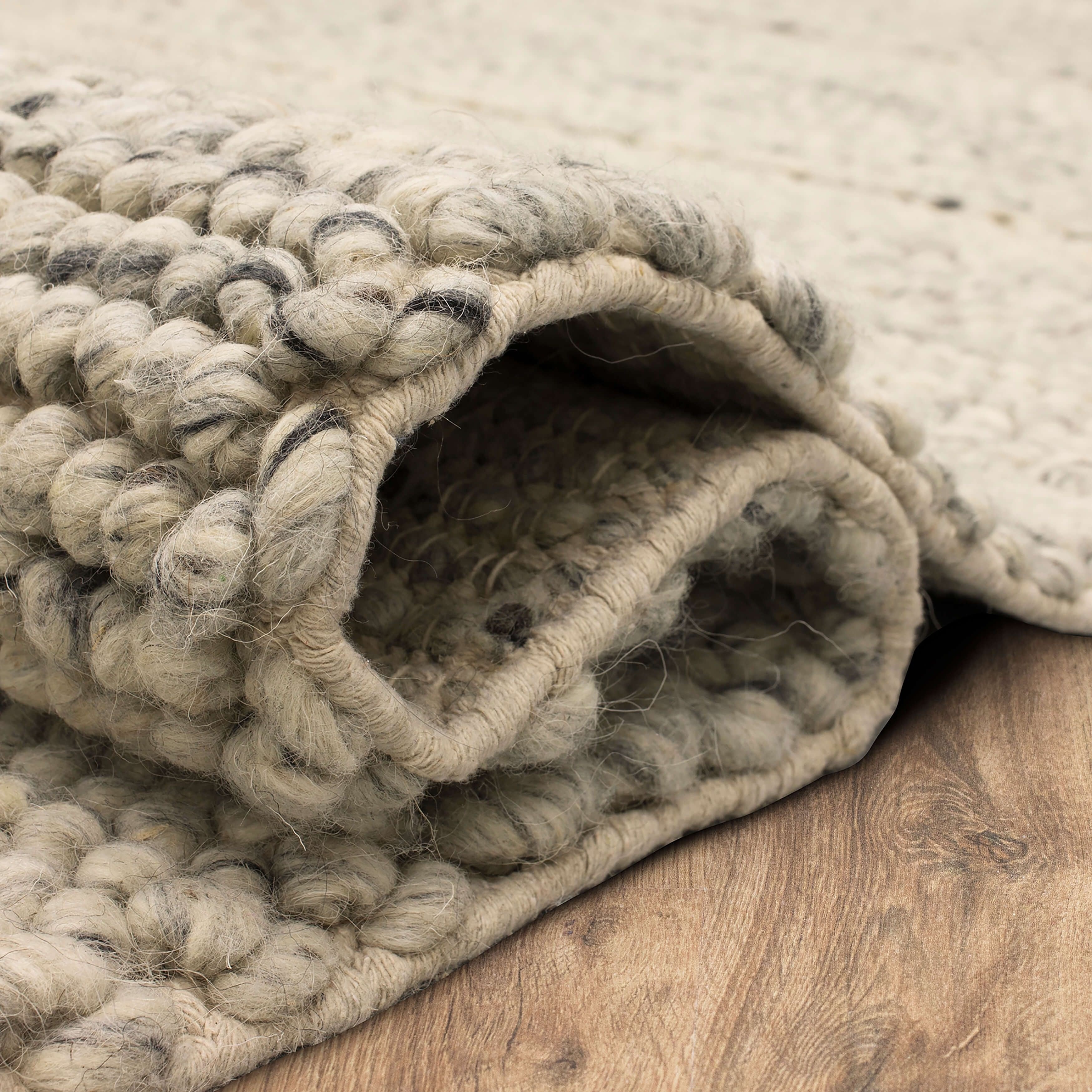 Zaza Ivory Area Rug
