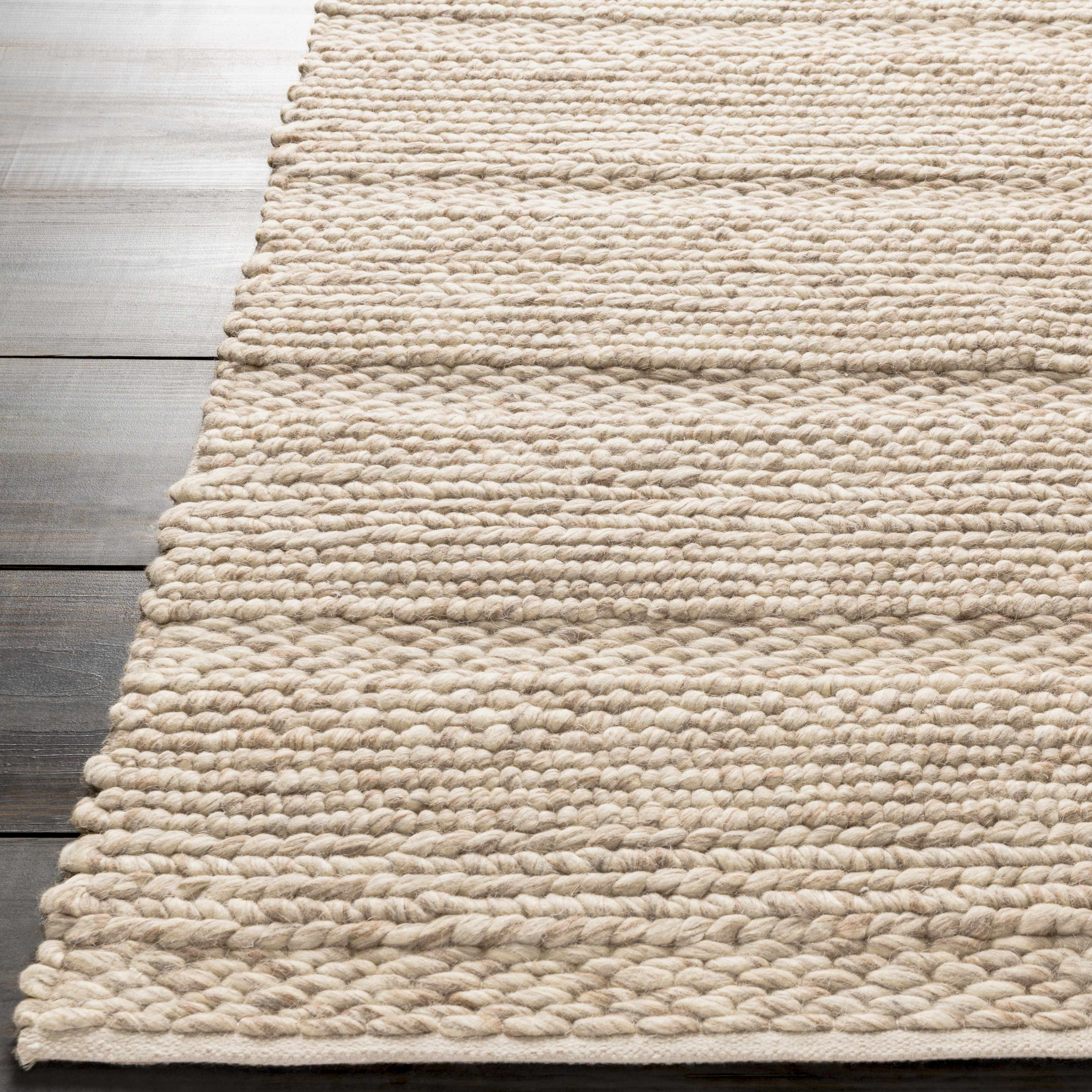 Rustic Chic Ivory Hand Woven Wool Area Rug