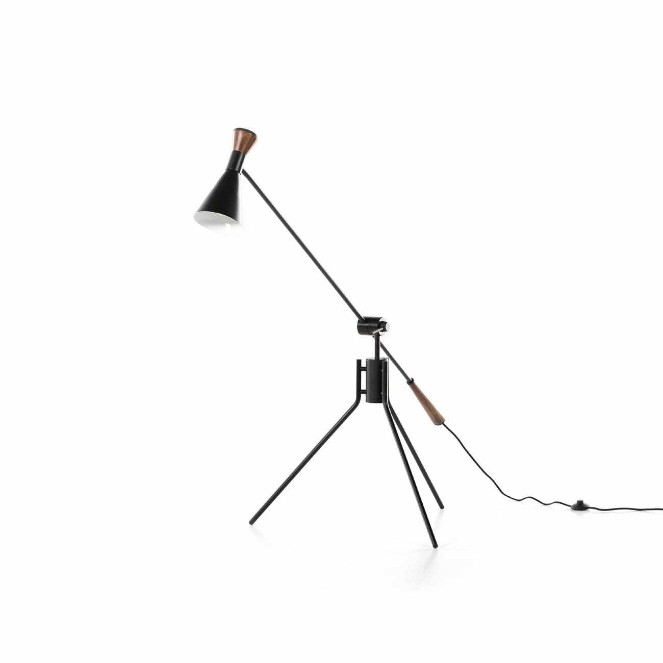 The Walt Floor Lamp