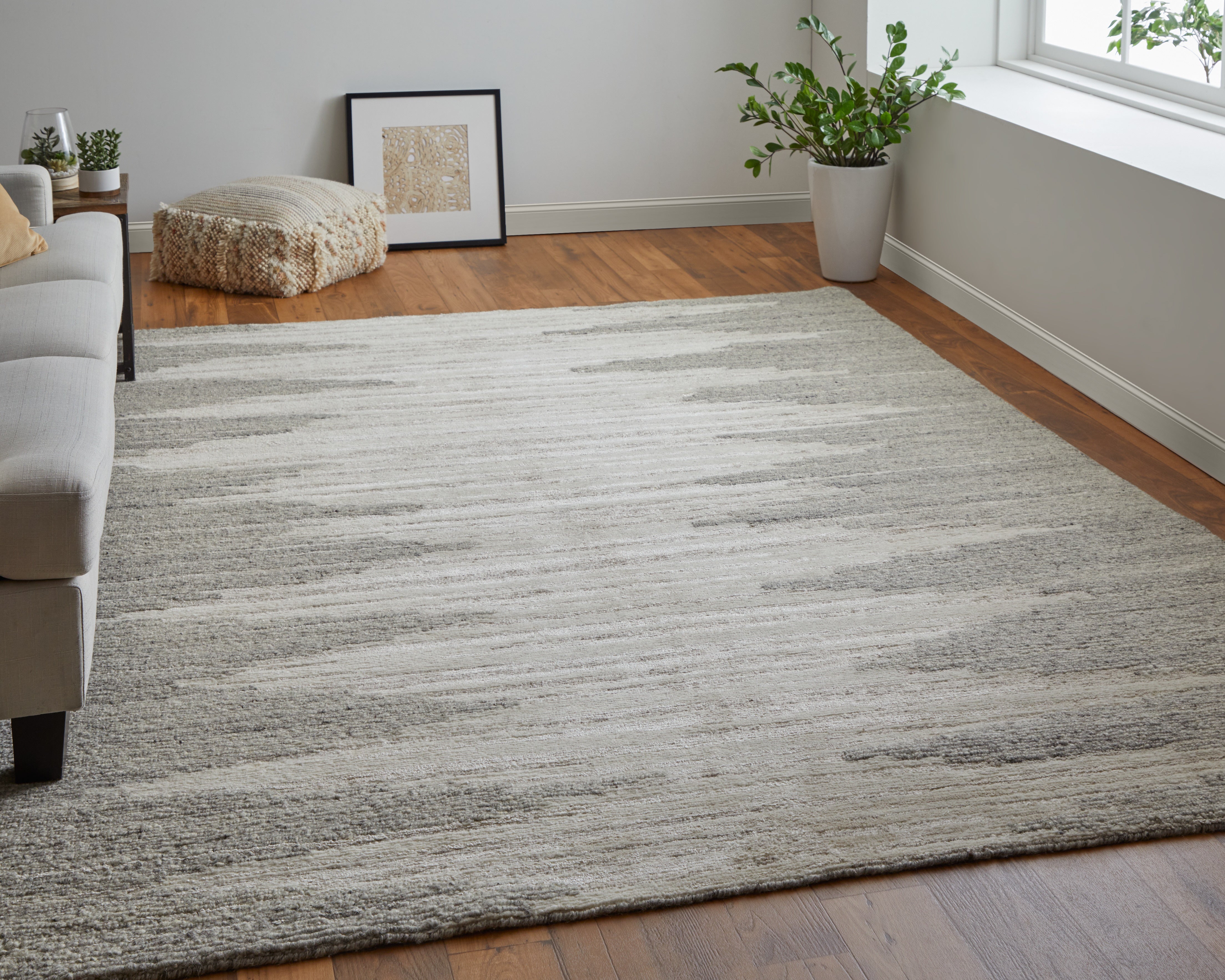 Navaro Modern Gradient & Ombre - Ivory/Tan Area Rug