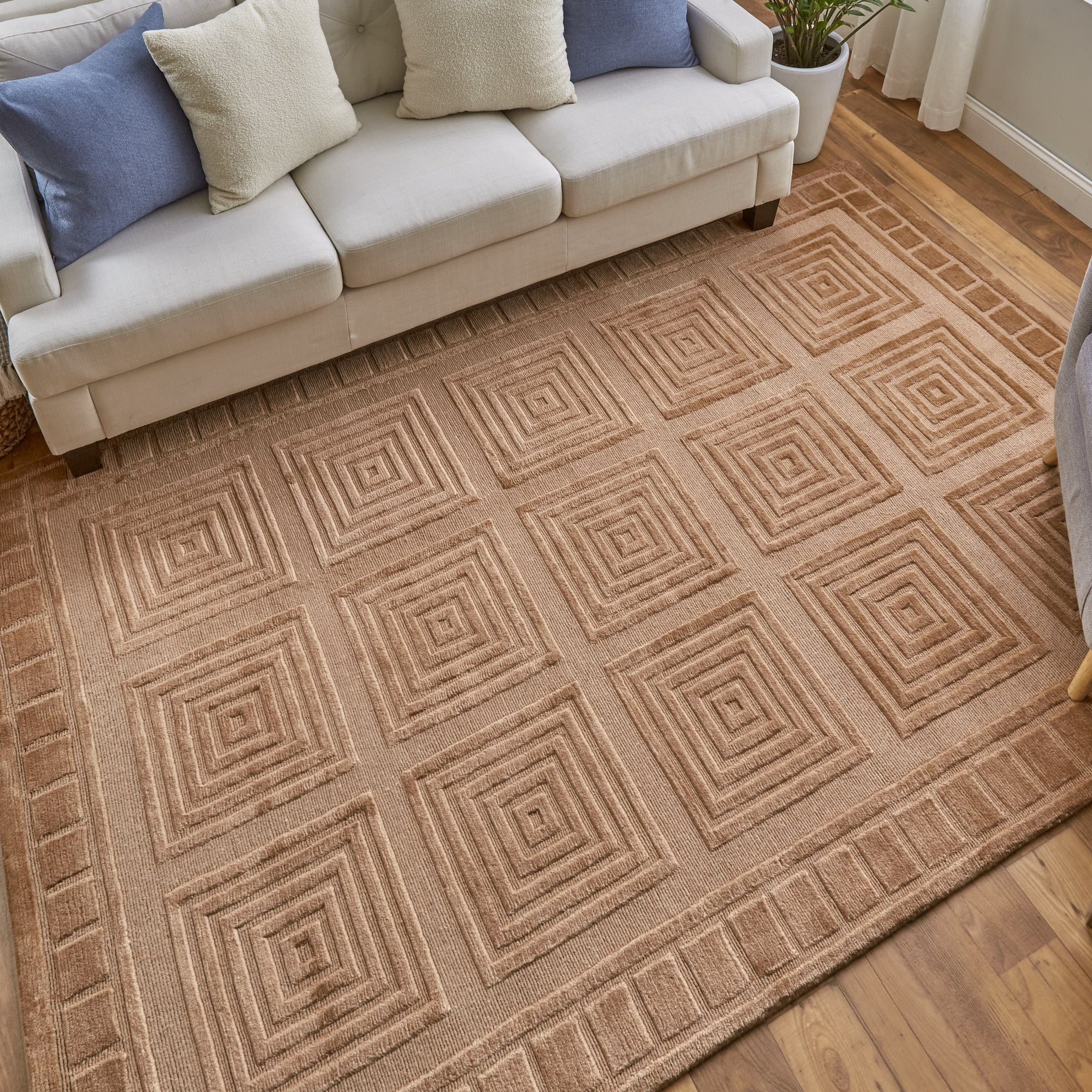 Channels Modern Geometric - Tan/Gold