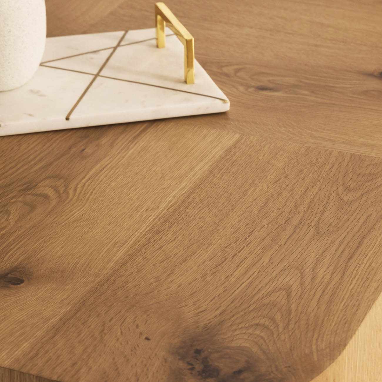 The Avigno Coffee Table