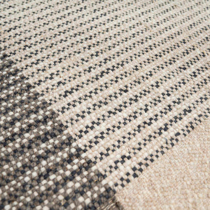 The Barraute Rug