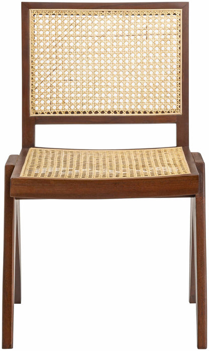 The Mano Dining Chair