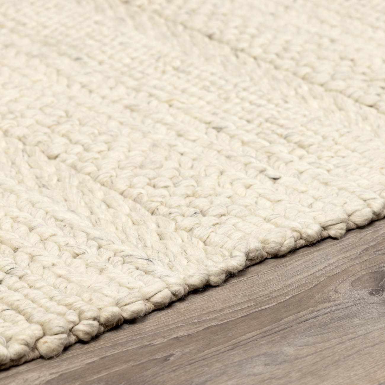 The Hanlontown Wool Rug