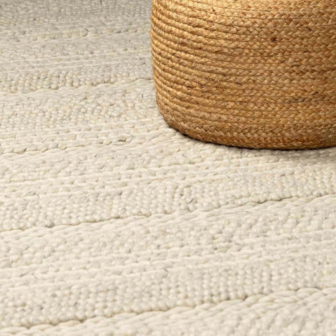 The Hanlontown Wool Rug