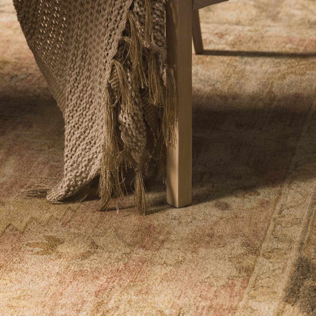 Hicksville Traditional Hand Knotted Wool Rug