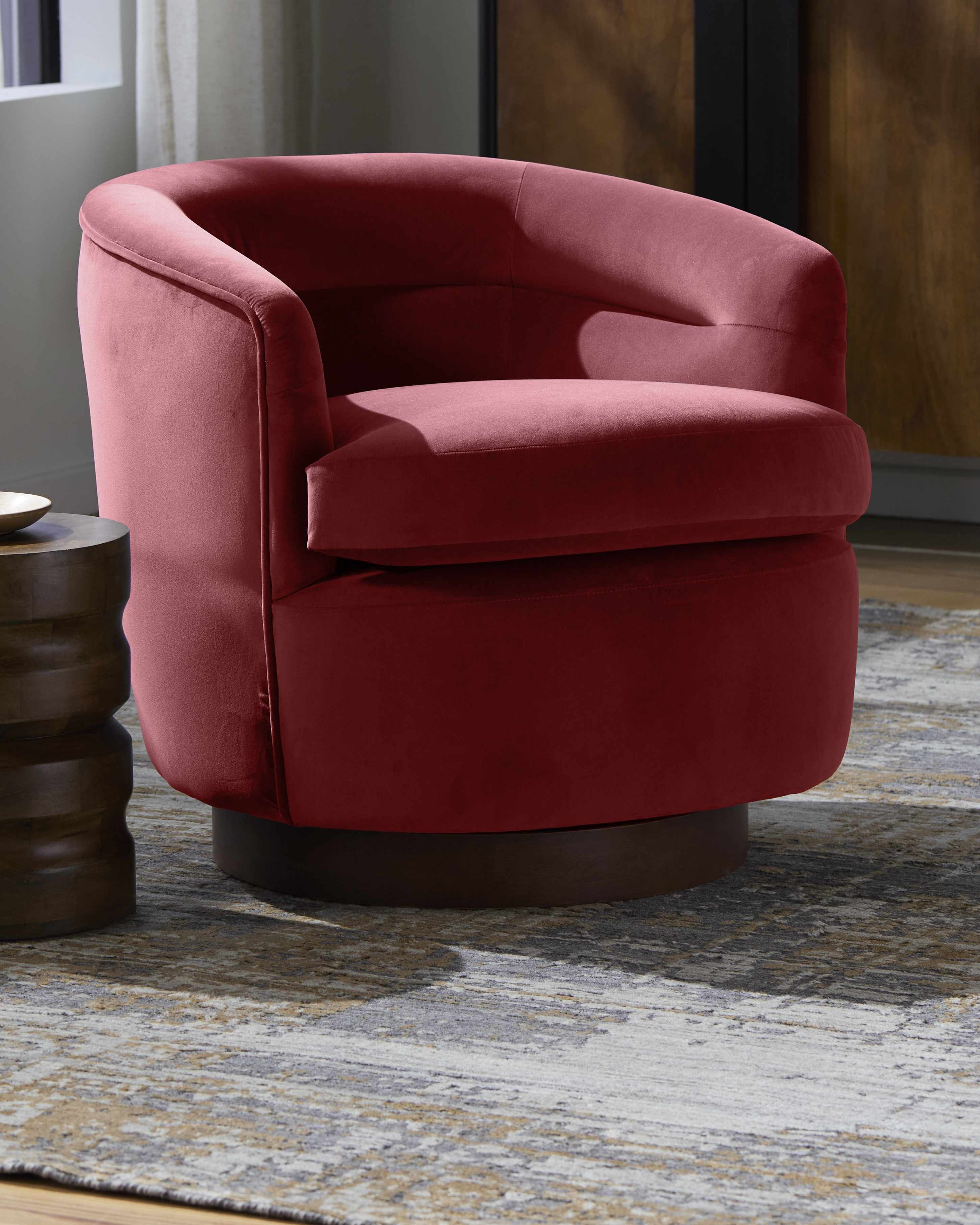 The Cami Swivel Chair