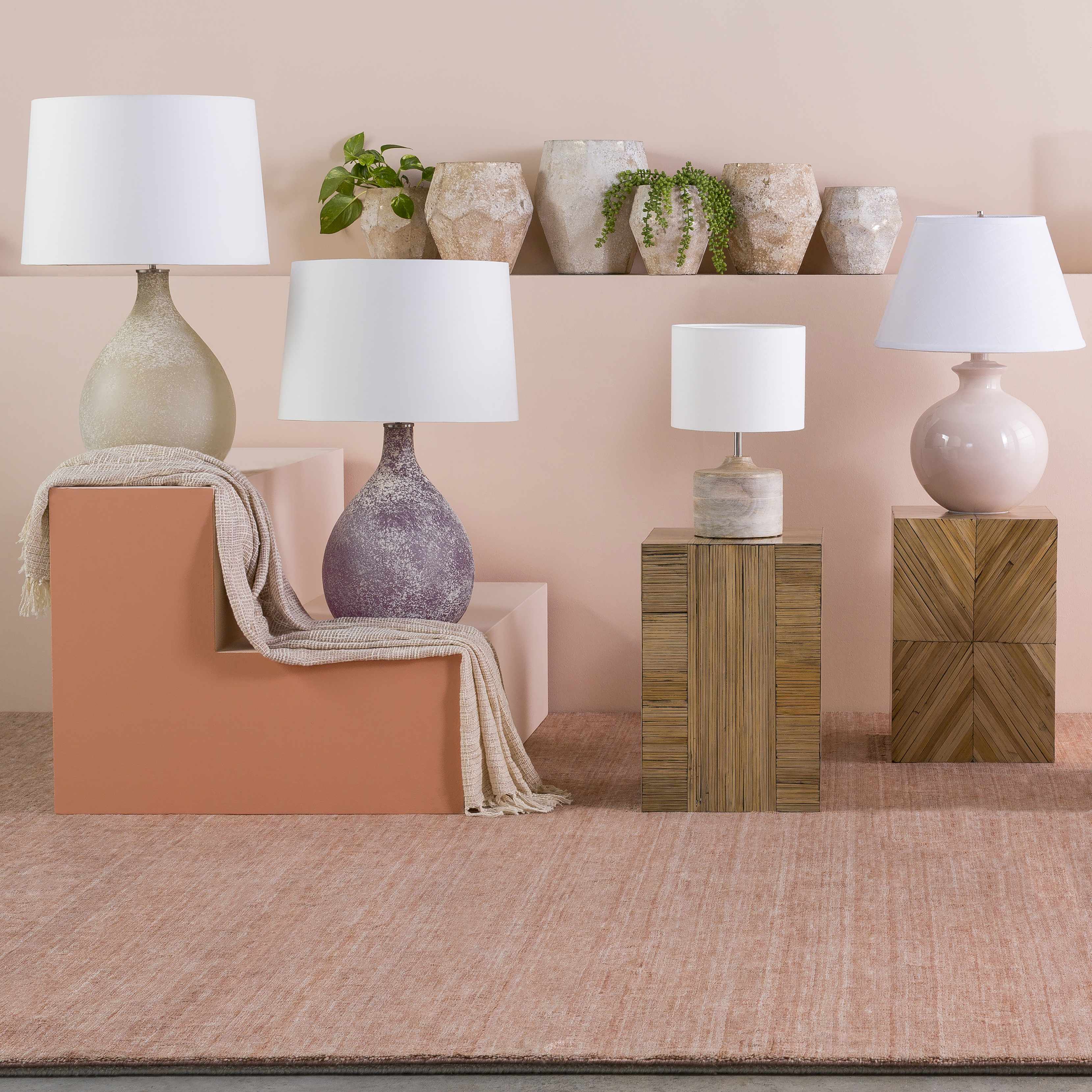 Pinukpuk Table Lamp