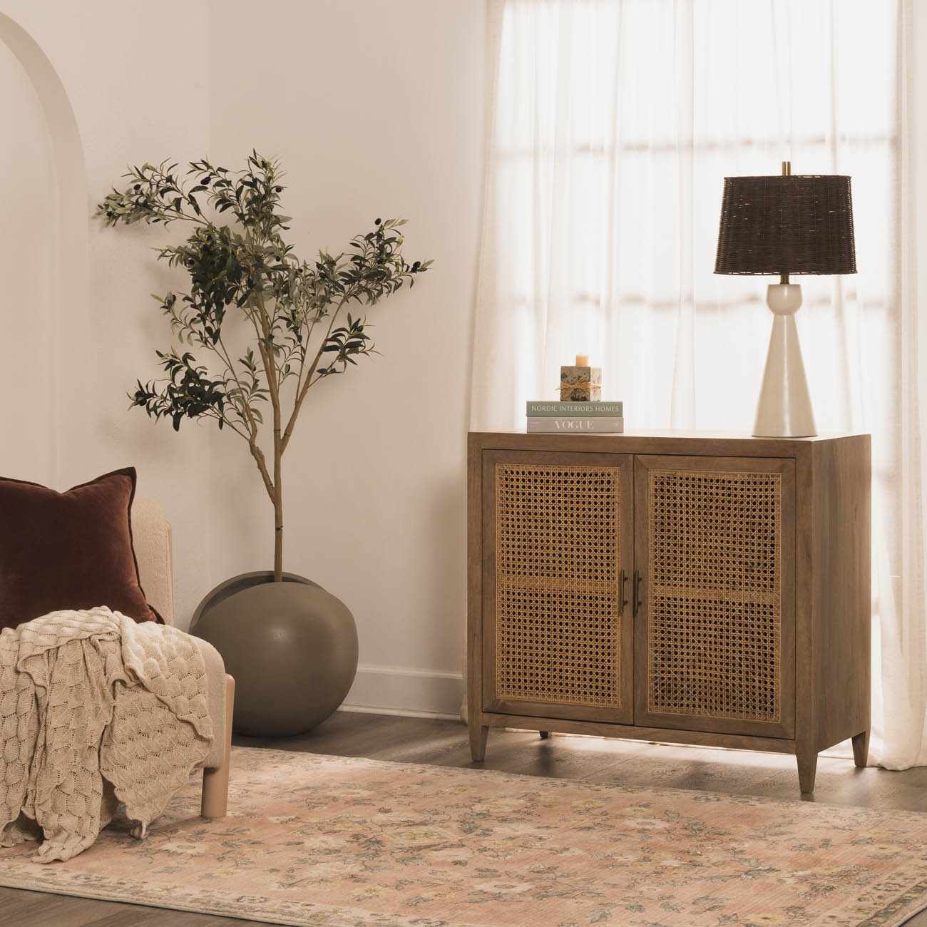 The Broome Table Lamp