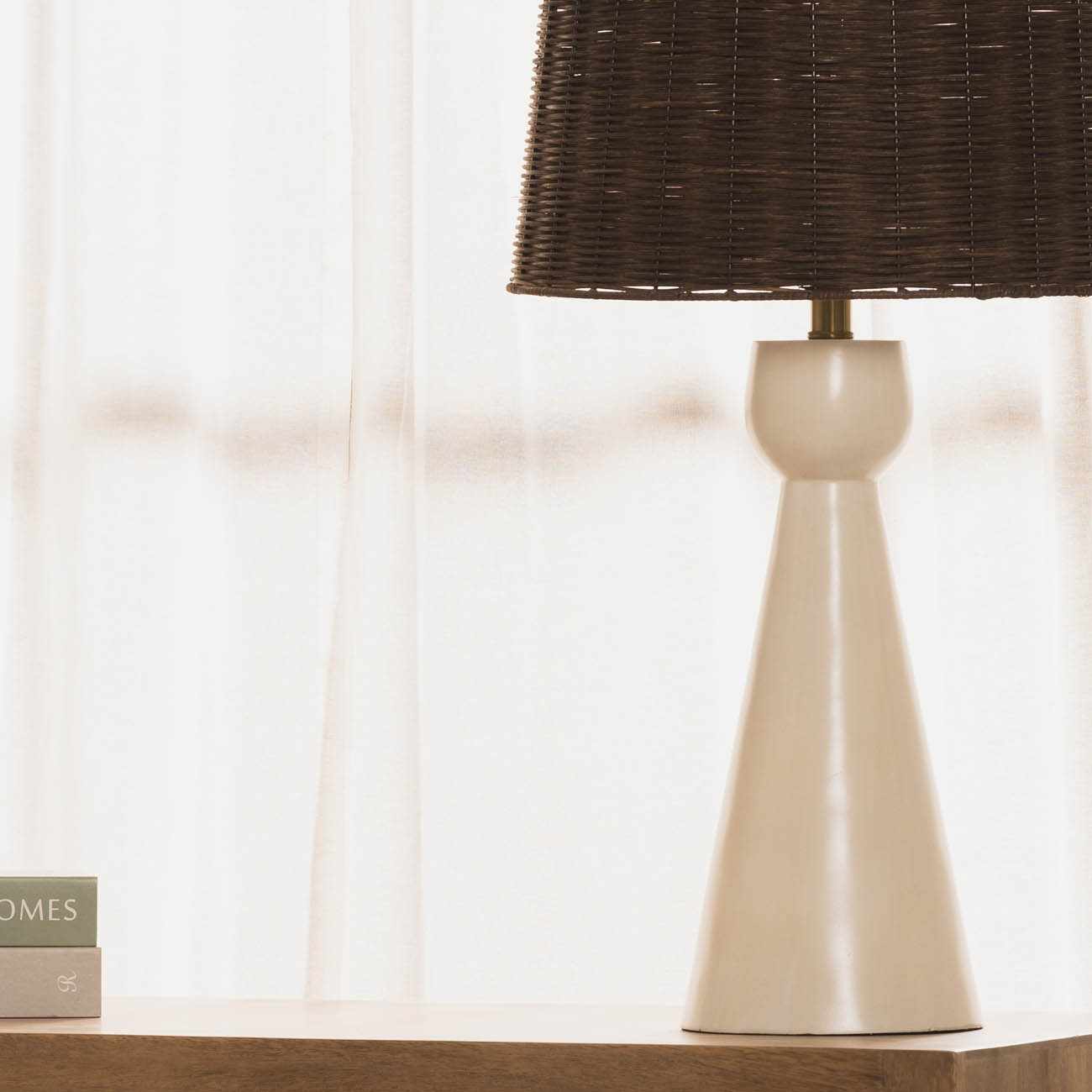 The Broome Table Lamp
